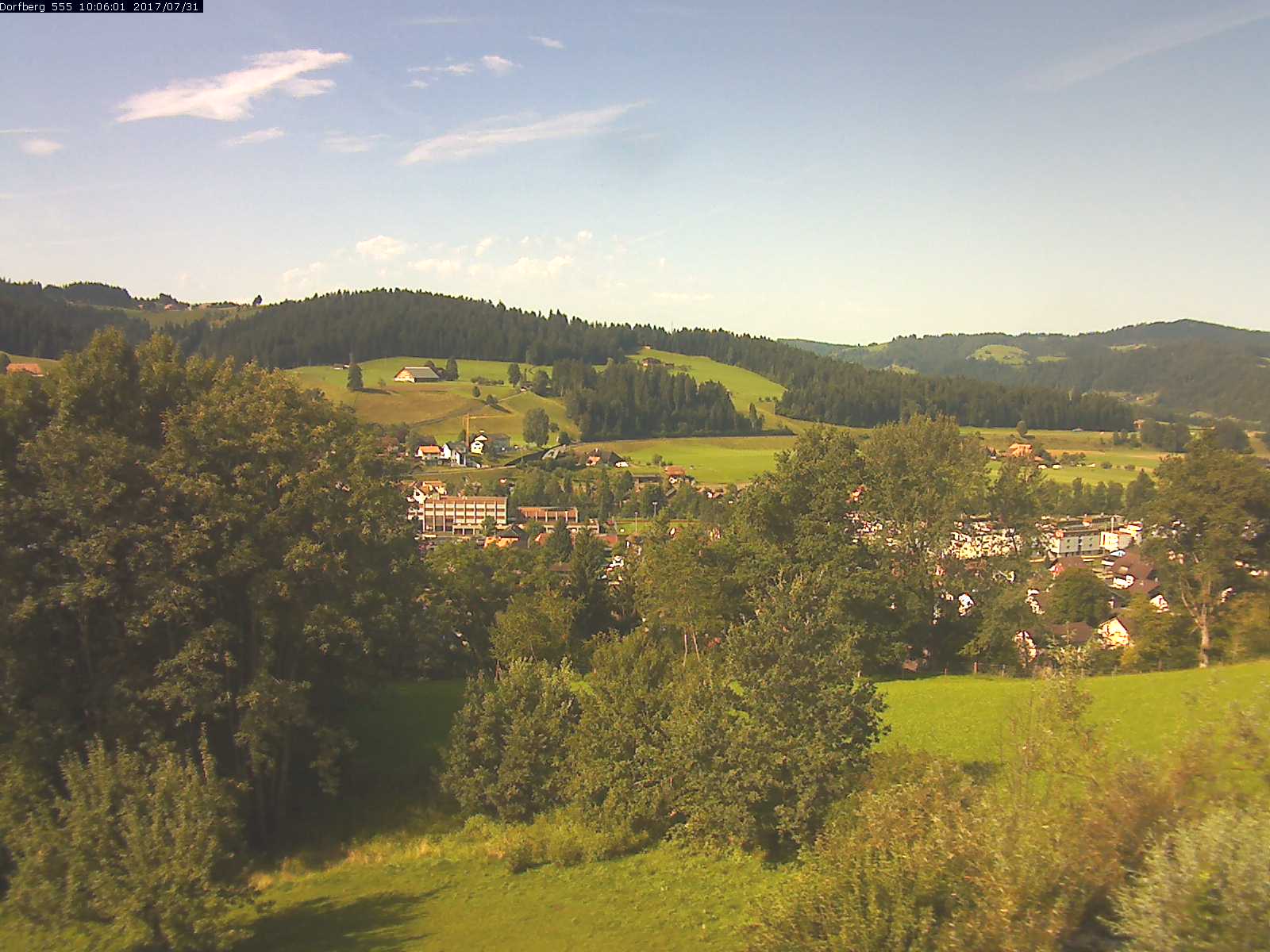 Webcam-Bild: Aussicht vom Dorfberg in Langnau 20170731-100601