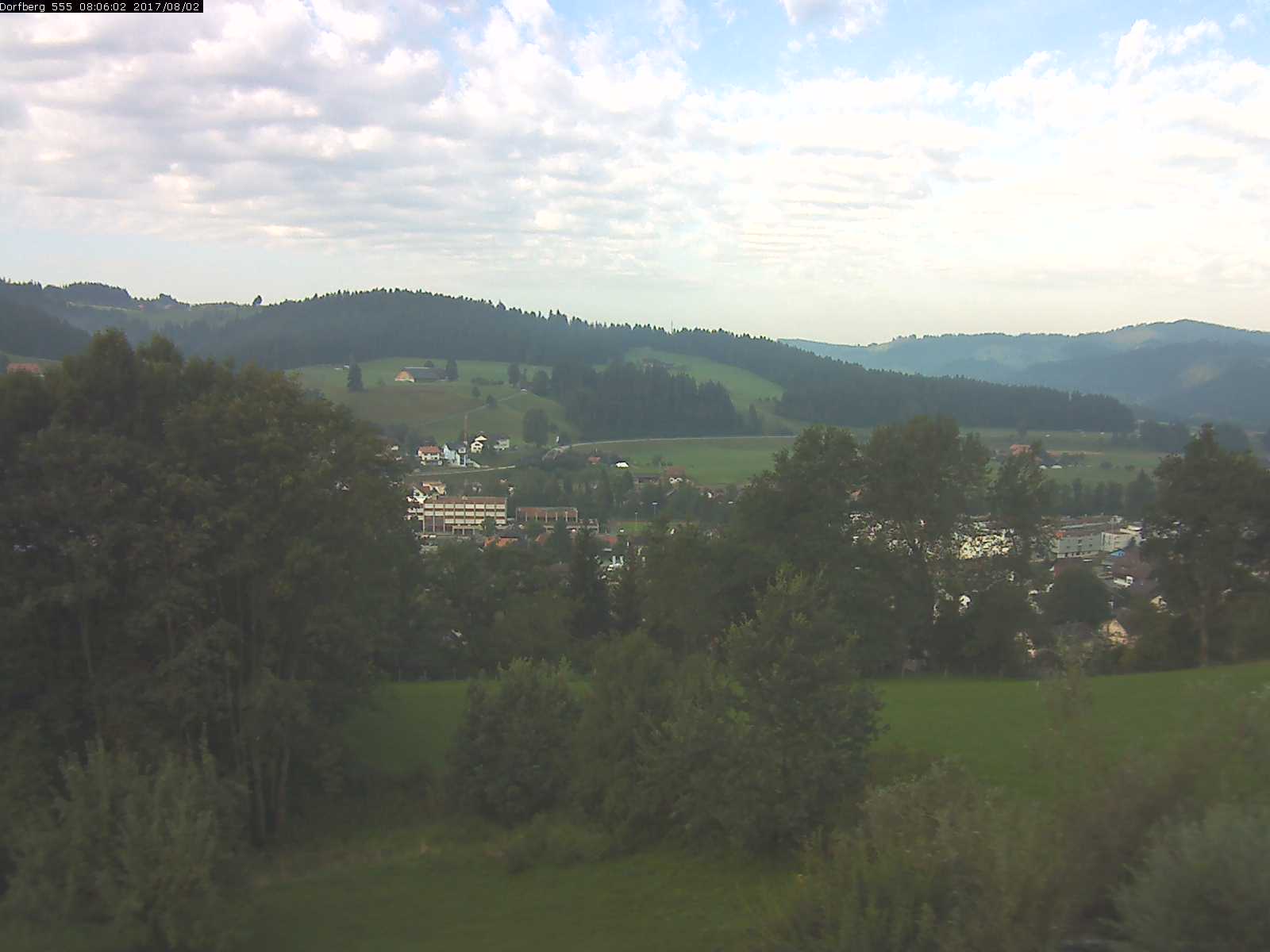Webcam-Bild: Aussicht vom Dorfberg in Langnau 20170802-080601