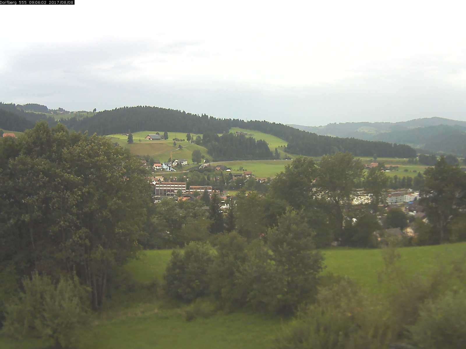 Webcam-Bild: Aussicht vom Dorfberg in Langnau 20170808-090601