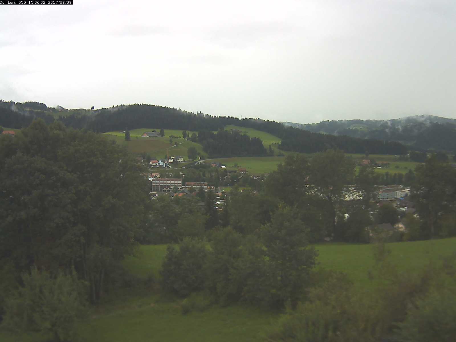 Webcam-Bild: Aussicht vom Dorfberg in Langnau 20170808-150601