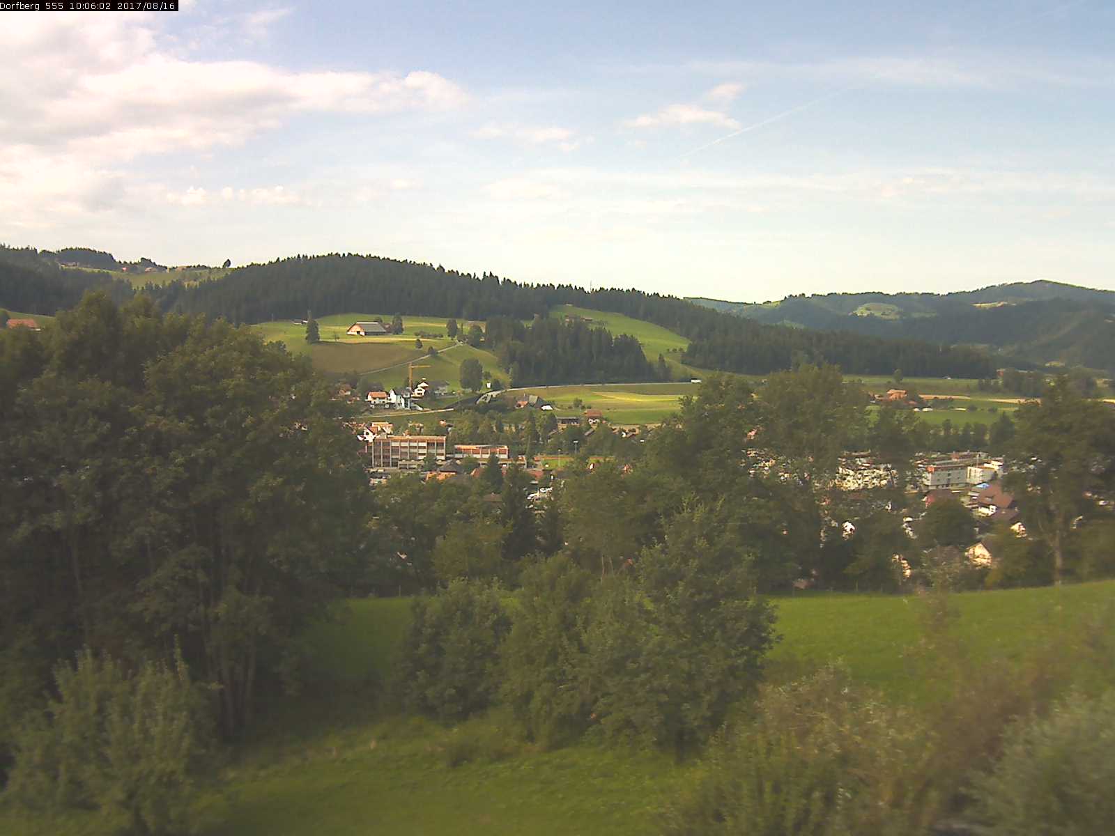 Webcam-Bild: Aussicht vom Dorfberg in Langnau 20170816-100601