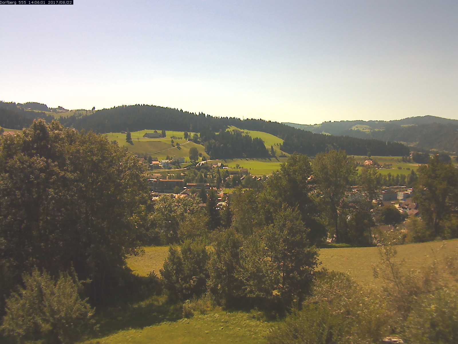 Webcam-Bild: Aussicht vom Dorfberg in Langnau 20170822-140601