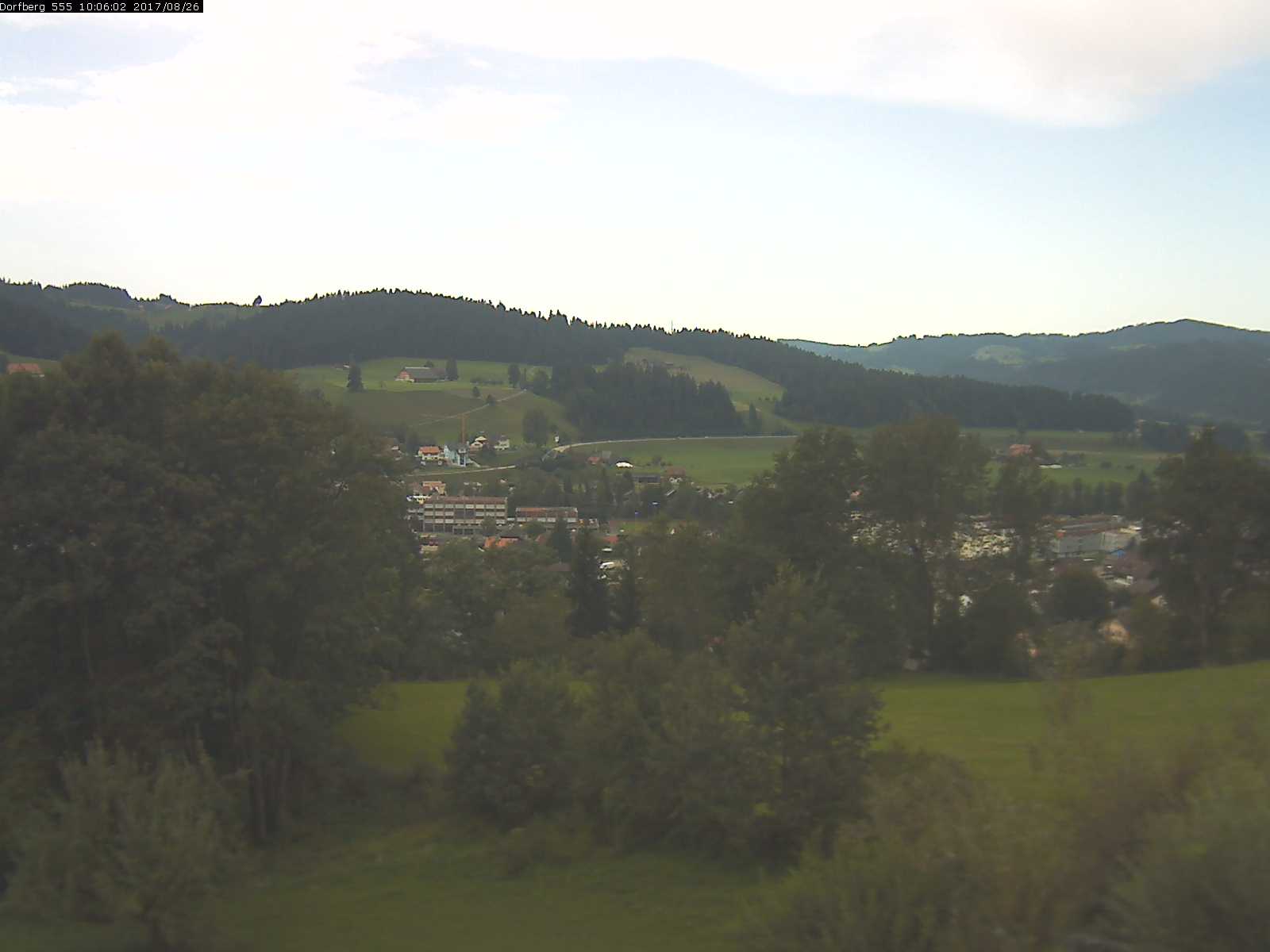 Webcam-Bild: Aussicht vom Dorfberg in Langnau 20170826-100601