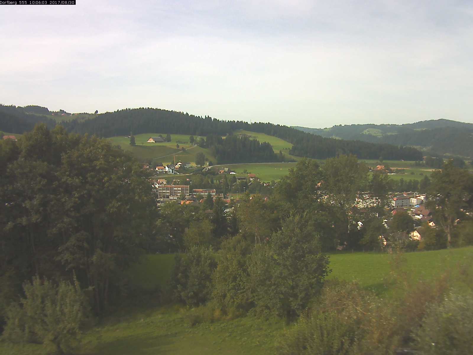 Webcam-Bild: Aussicht vom Dorfberg in Langnau 20170830-100601