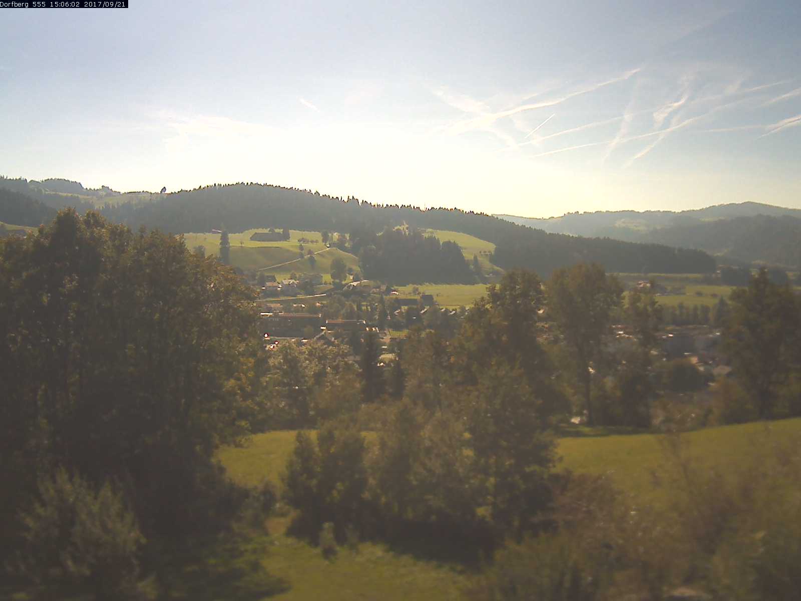 Webcam-Bild: Aussicht vom Dorfberg in Langnau 20170921-150601