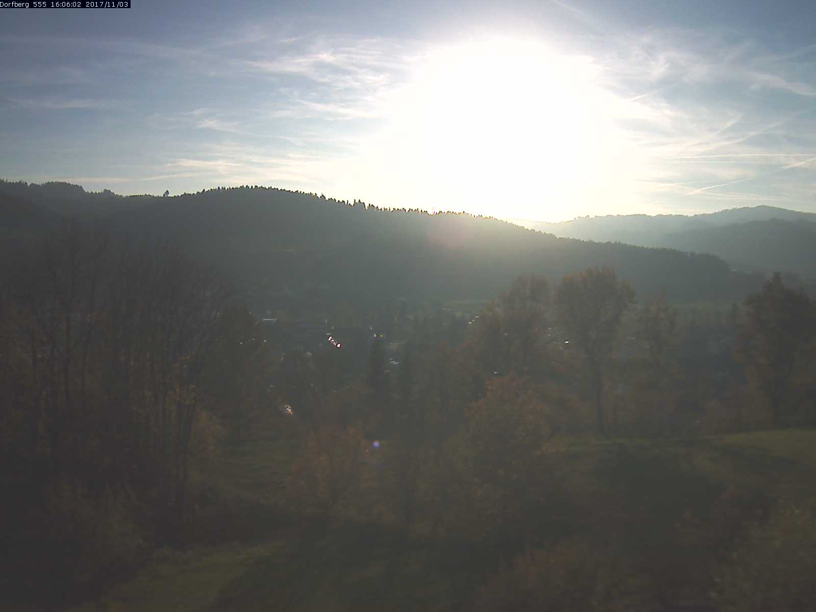 Webcam-Bild: Aussicht vom Dorfberg in Langnau 20171103-160601