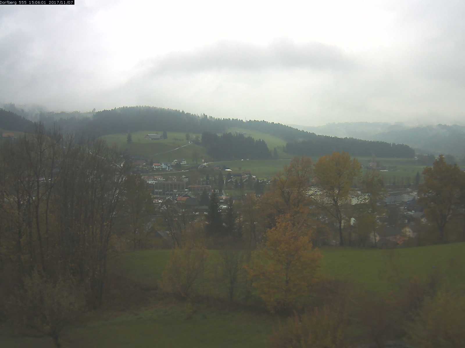 Webcam-Bild: Aussicht vom Dorfberg in Langnau 20171107-150601