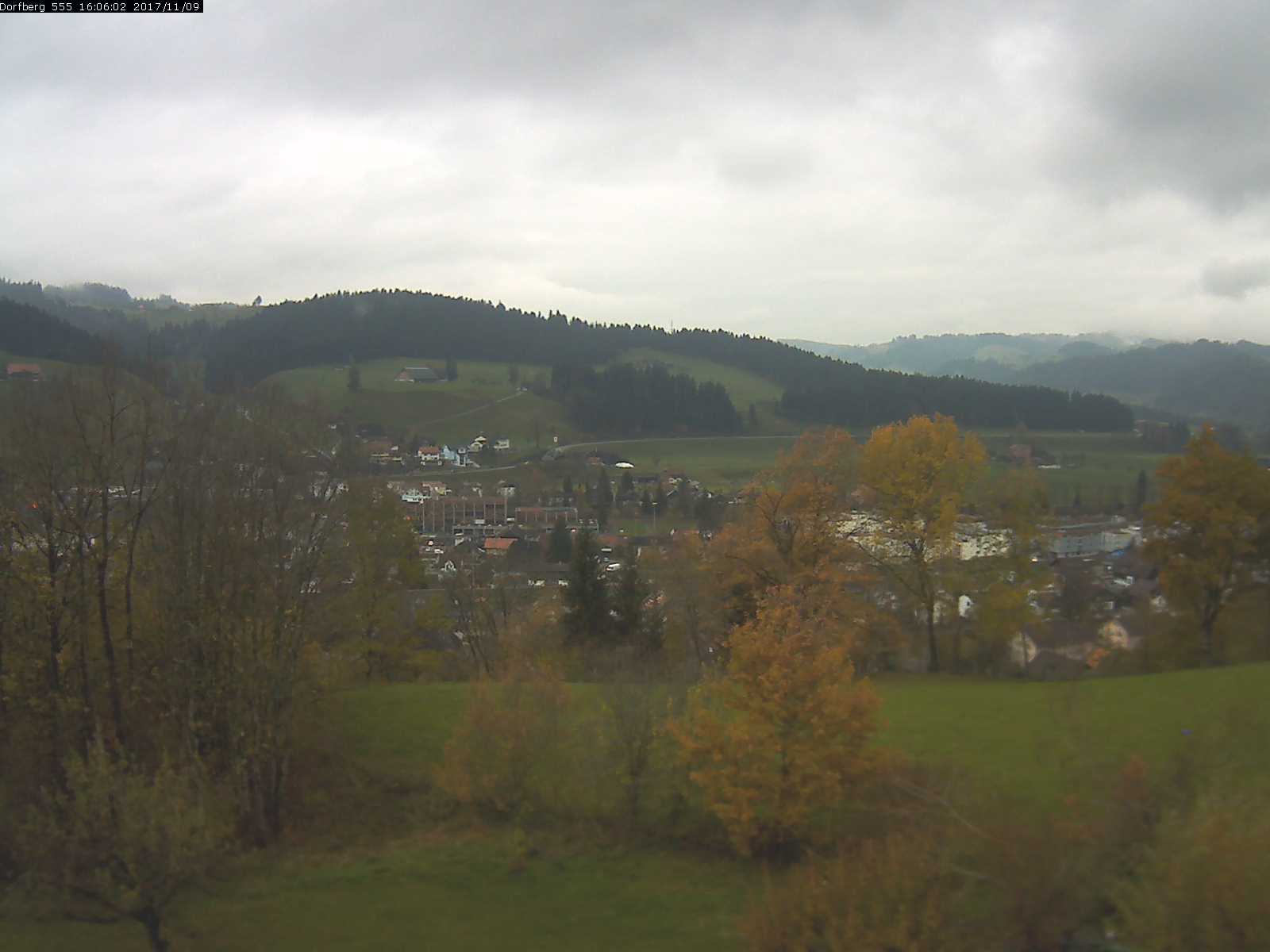Webcam-Bild: Aussicht vom Dorfberg in Langnau 20171109-160601