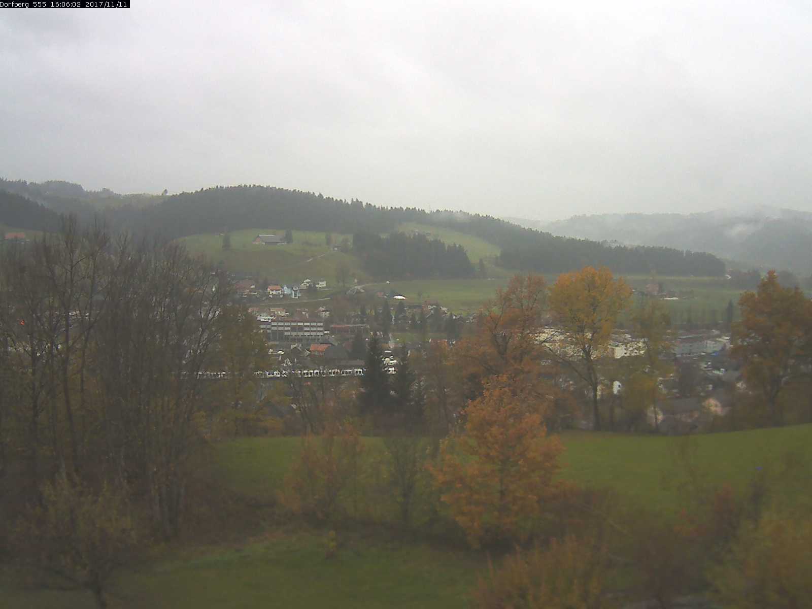 Webcam-Bild: Aussicht vom Dorfberg in Langnau 20171111-160601