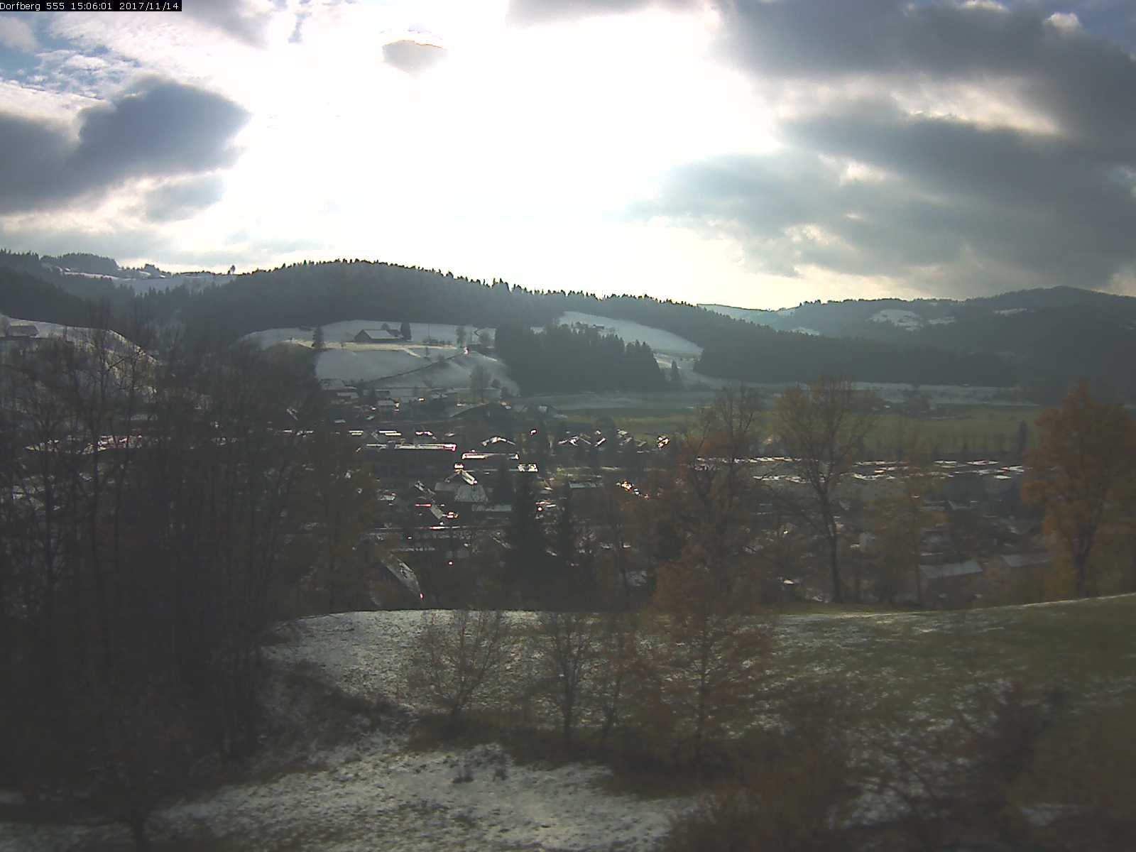 Webcam-Bild: Aussicht vom Dorfberg in Langnau 20171114-150601