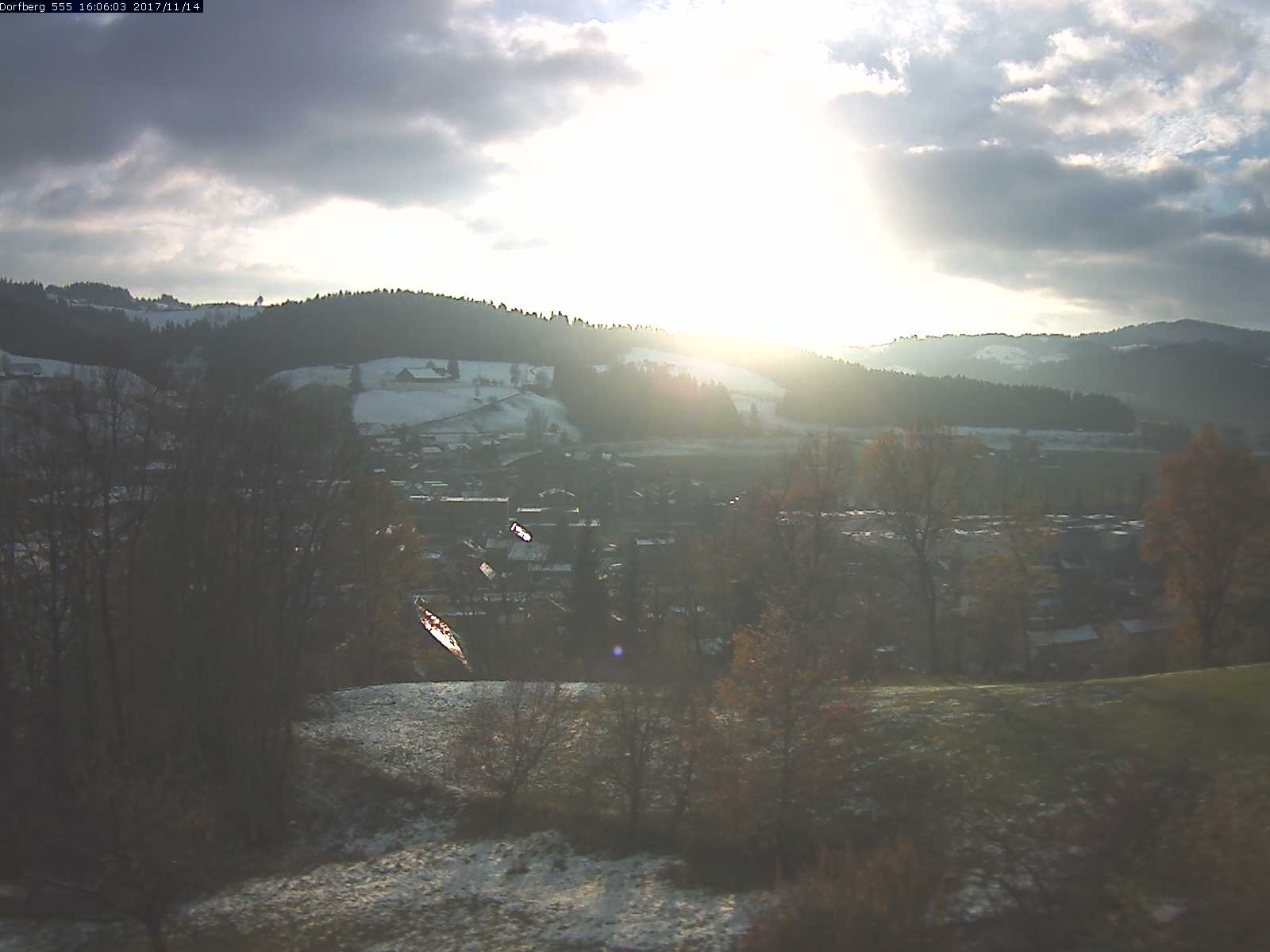 Webcam-Bild: Aussicht vom Dorfberg in Langnau 20171114-160601
