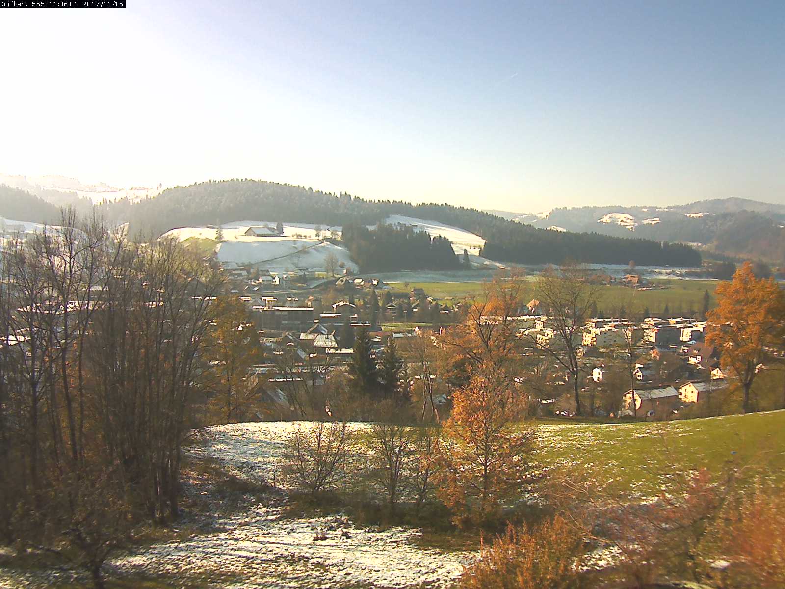 Webcam-Bild: Aussicht vom Dorfberg in Langnau 20171115-110601