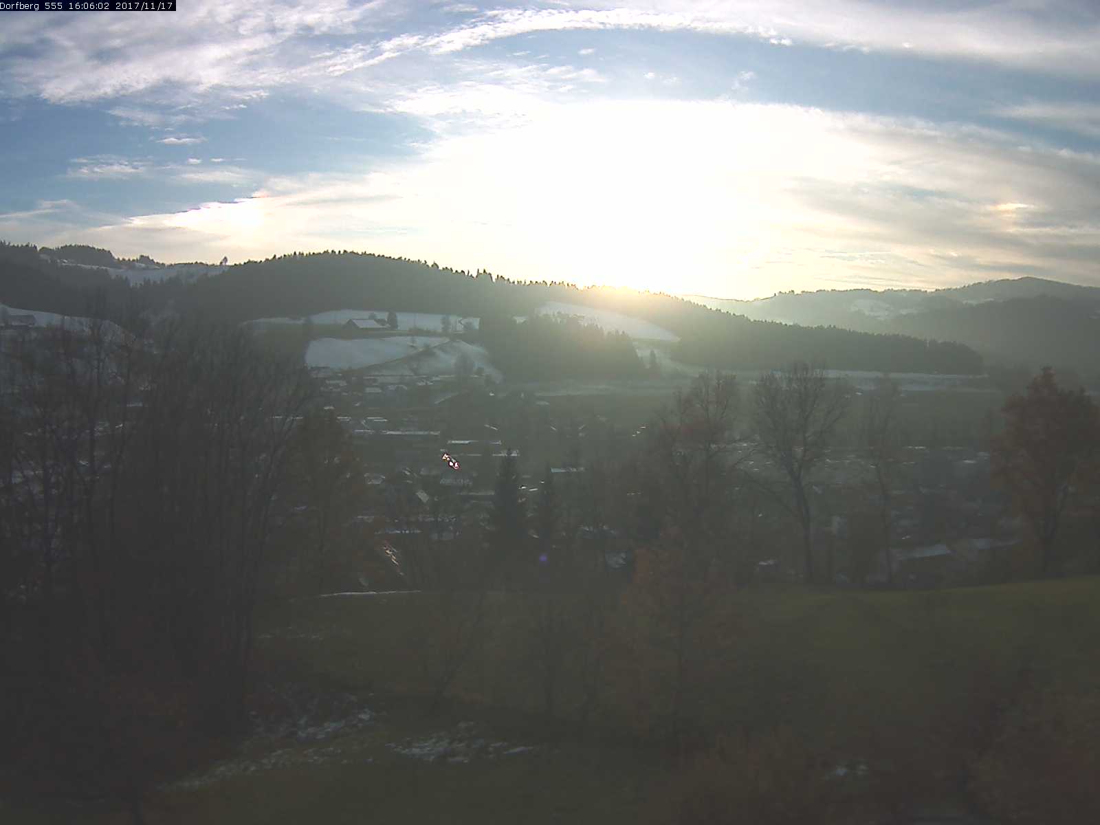 Webcam-Bild: Aussicht vom Dorfberg in Langnau 20171117-160601