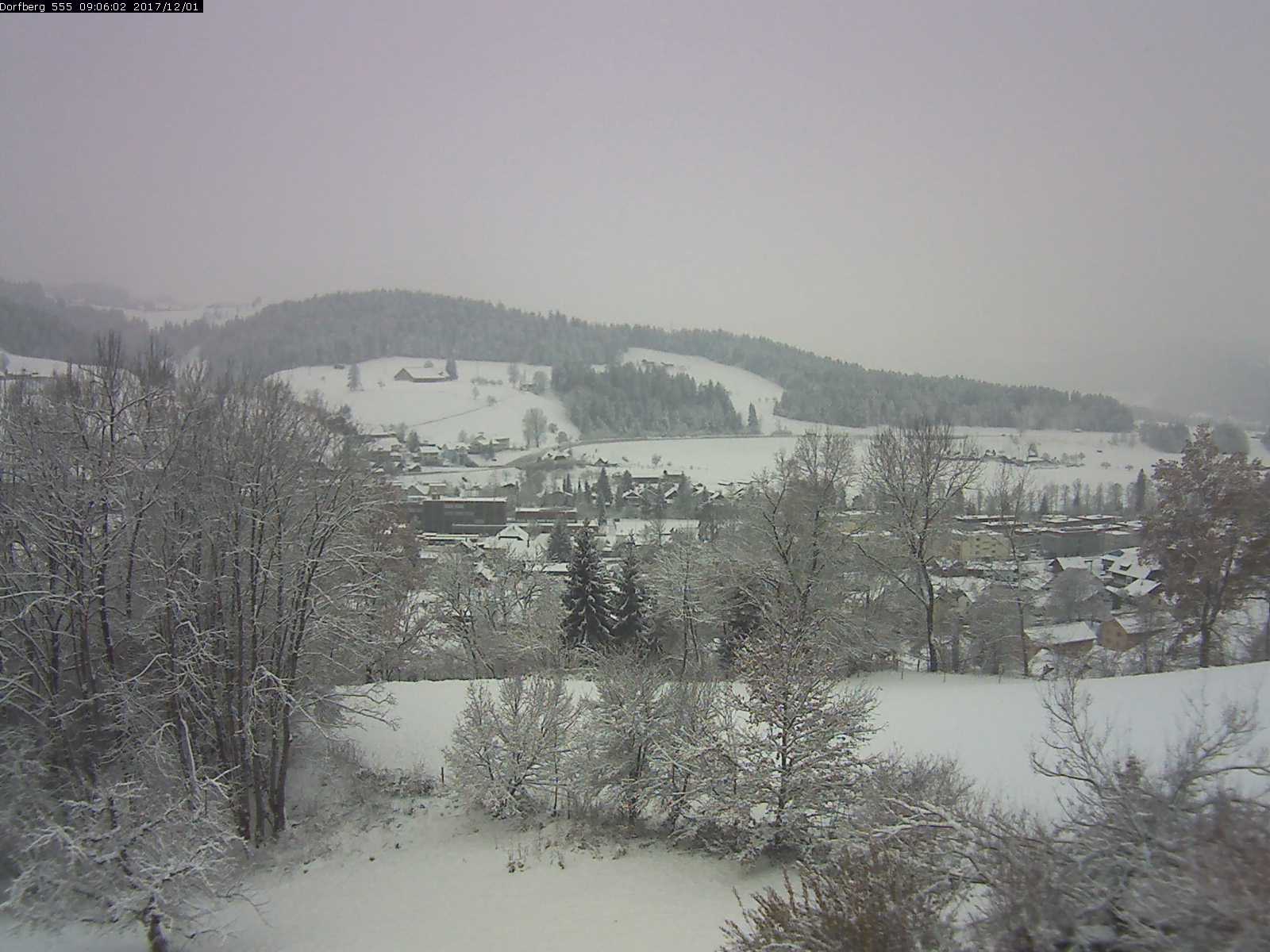 Webcam-Bild: Aussicht vom Dorfberg in Langnau 20171201-090601