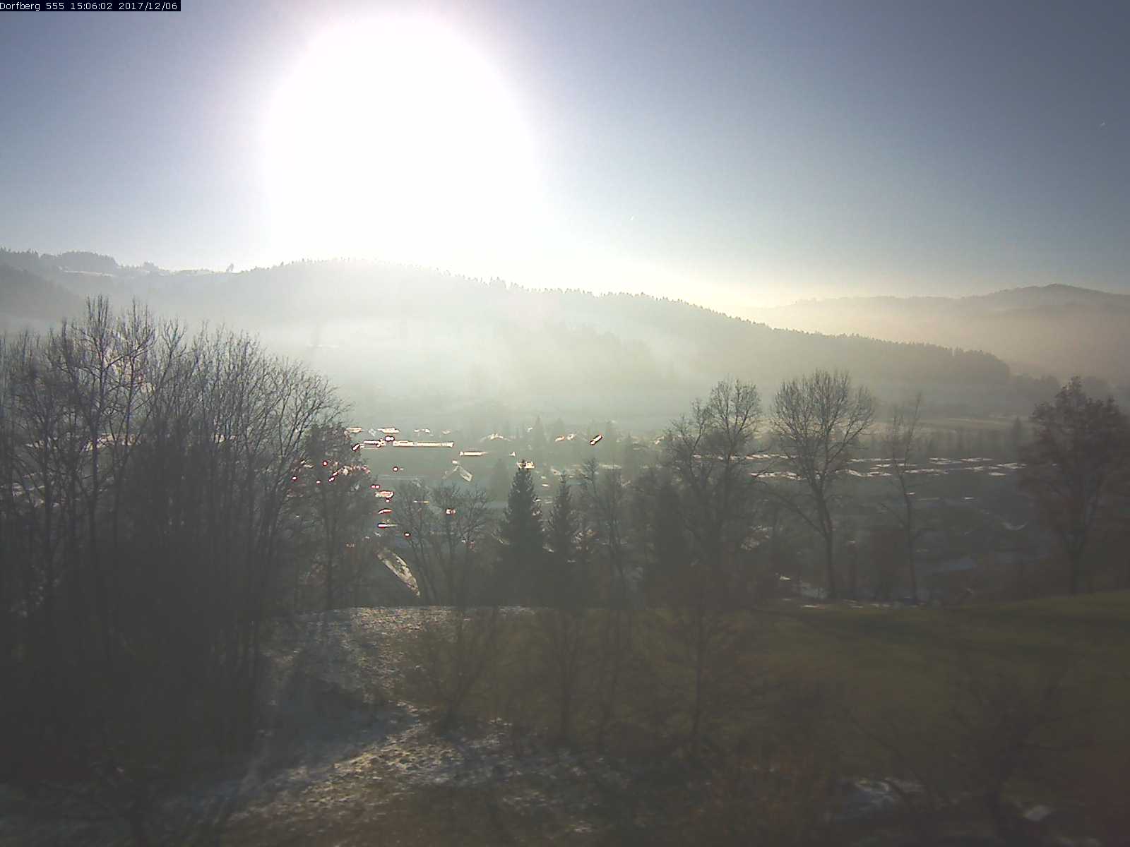 Webcam-Bild: Aussicht vom Dorfberg in Langnau 20171206-150601