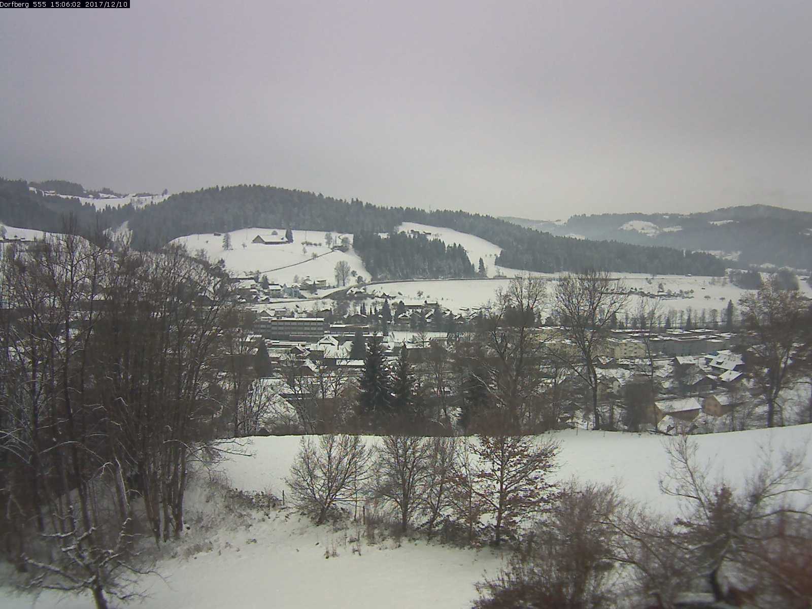 Webcam-Bild: Aussicht vom Dorfberg in Langnau 20171210-150601