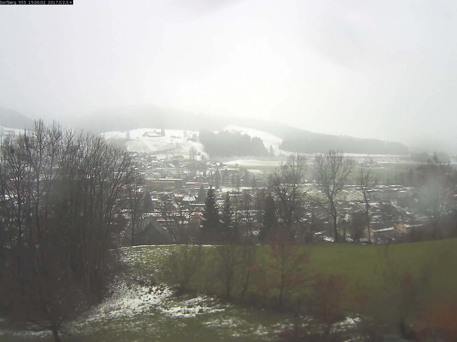 Webcam-Bild: Aussicht vom Dorfberg in Langnau 20171214-150601