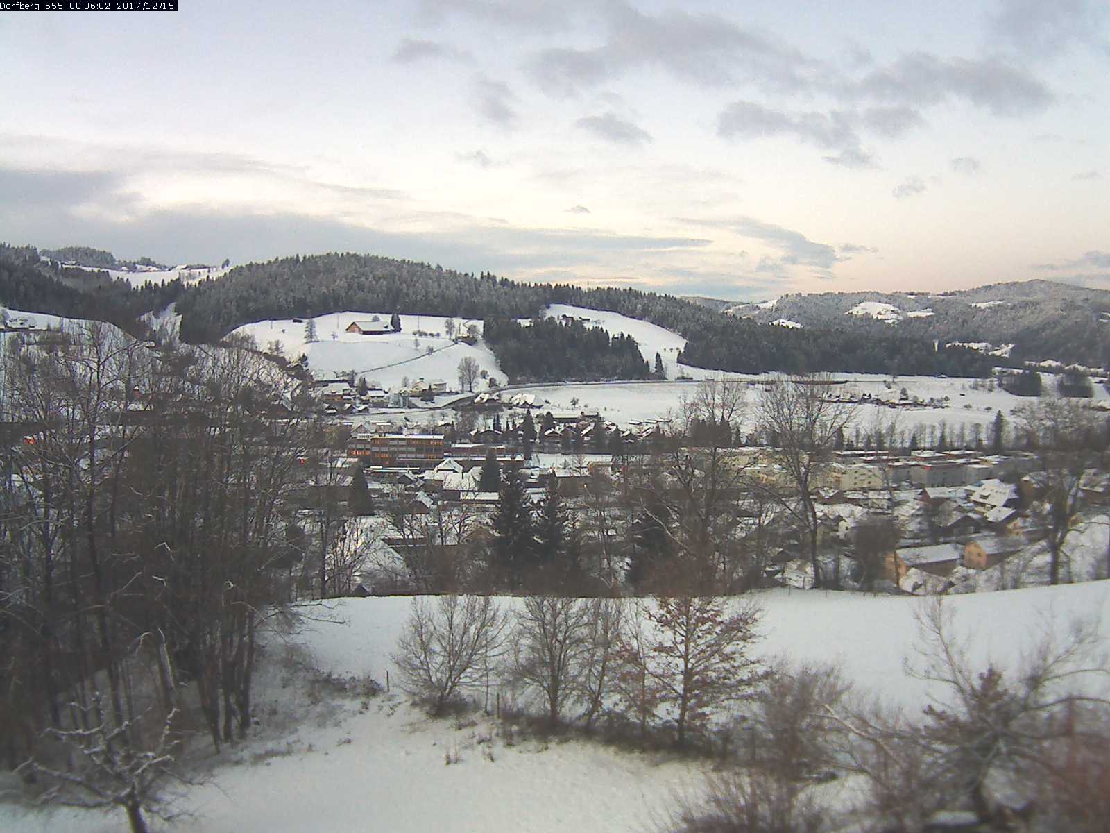 Webcam-Bild: Aussicht vom Dorfberg in Langnau 20171215-080601
