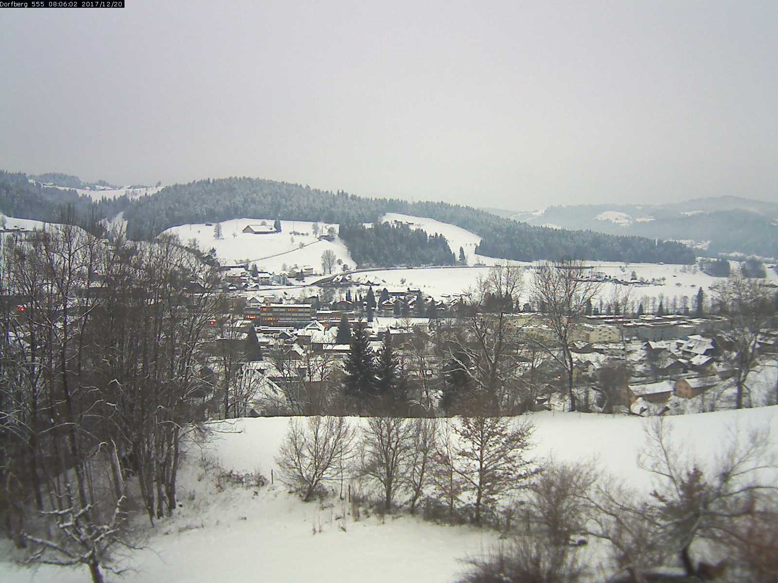 Webcam-Bild: Aussicht vom Dorfberg in Langnau 20171220-080601