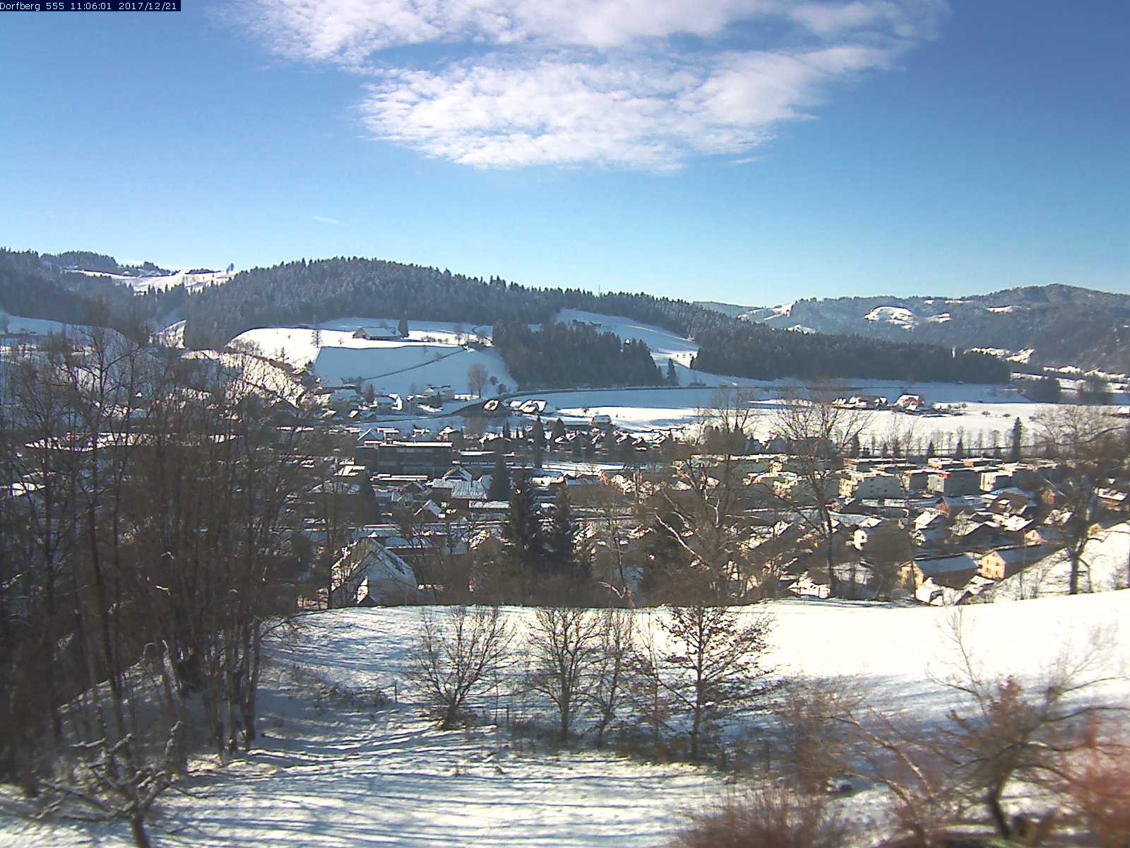 Webcam-Bild: Aussicht vom Dorfberg in Langnau 20171221-110601