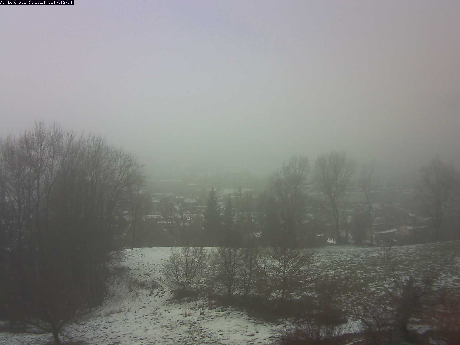 Webcam-Bild: Aussicht vom Dorfberg in Langnau 20171224-120601