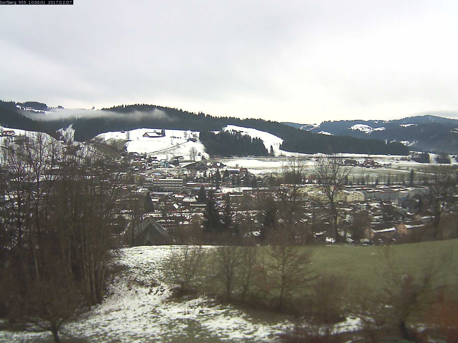 Webcam-Bild: Aussicht vom Dorfberg in Langnau 20171227-100601