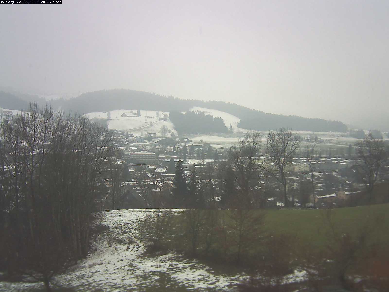 Webcam-Bild: Aussicht vom Dorfberg in Langnau 20171227-140601