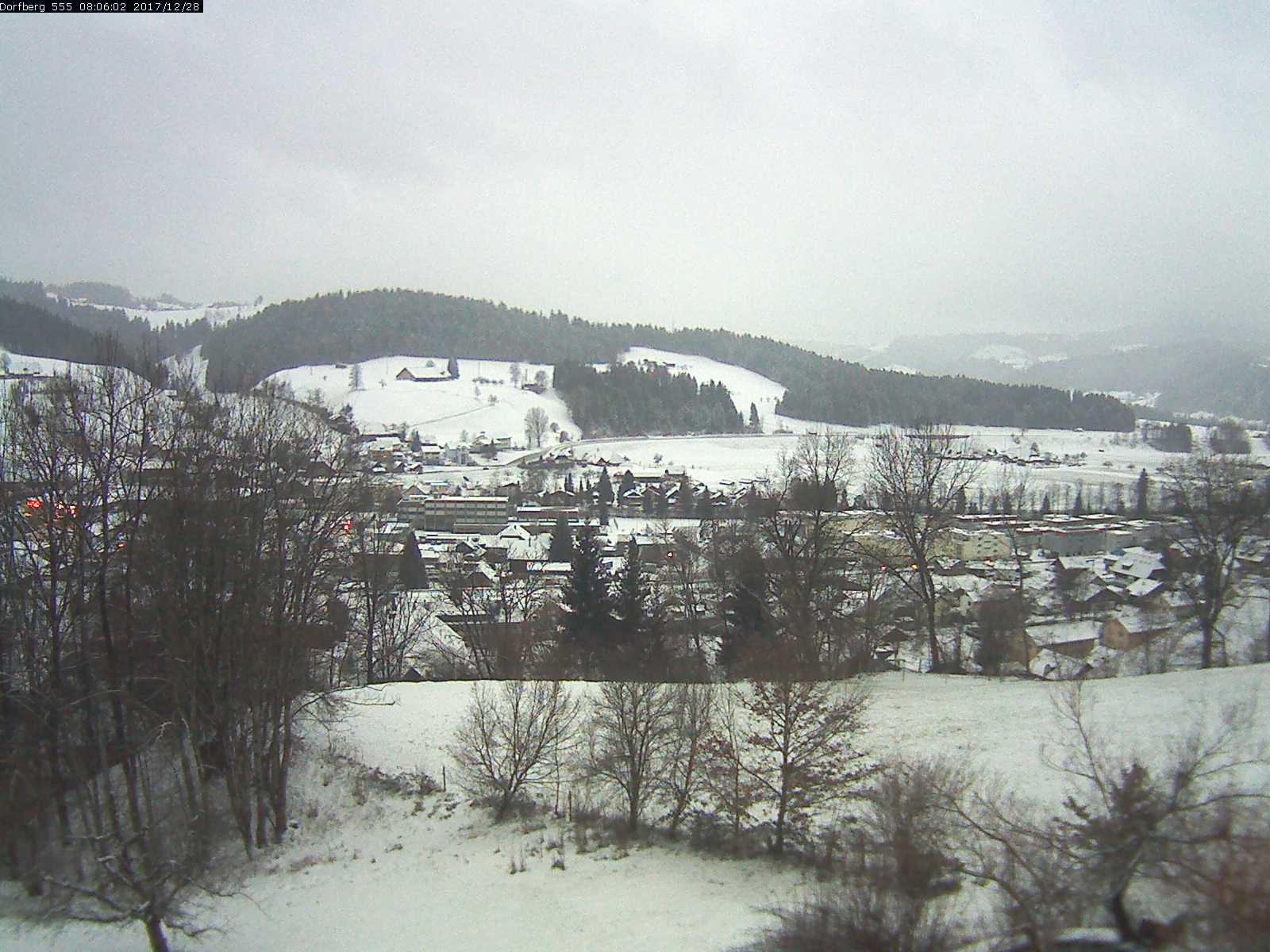 Webcam-Bild: Aussicht vom Dorfberg in Langnau 20171228-080601