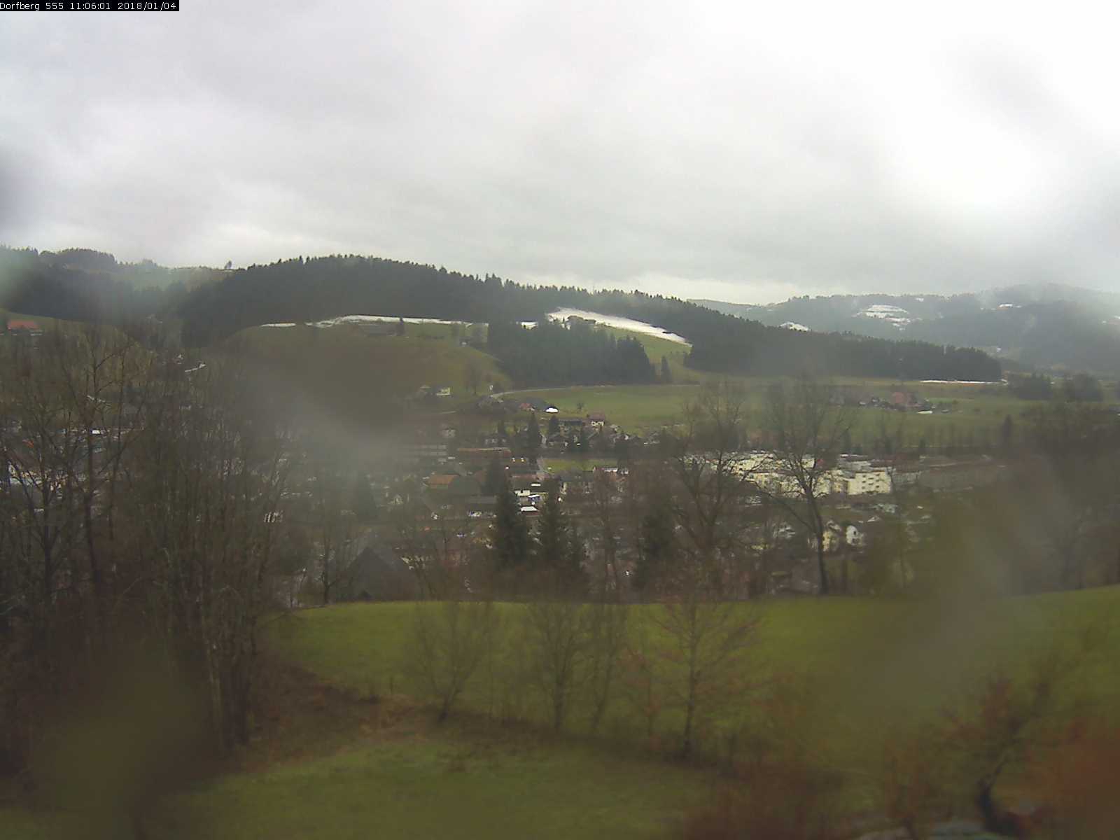 Webcam-Bild: Aussicht vom Dorfberg in Langnau 20180104-110601