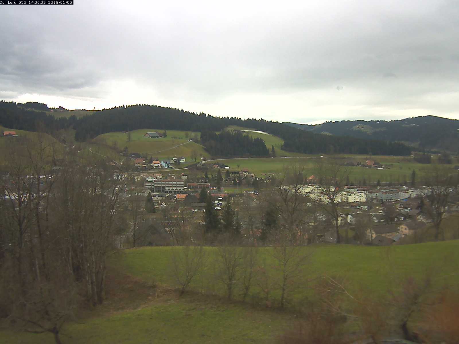 Webcam-Bild: Aussicht vom Dorfberg in Langnau 20180105-140601