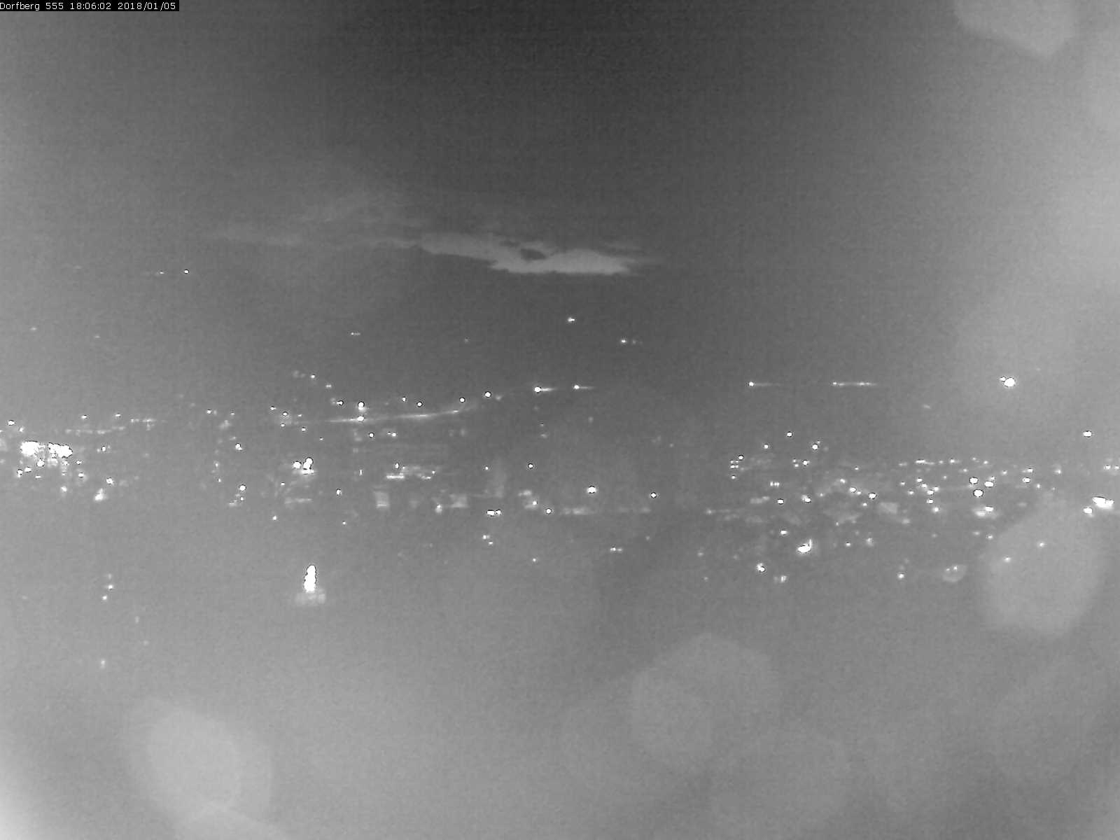 Webcam-Bild: Aussicht vom Dorfberg in Langnau 20180105-180601