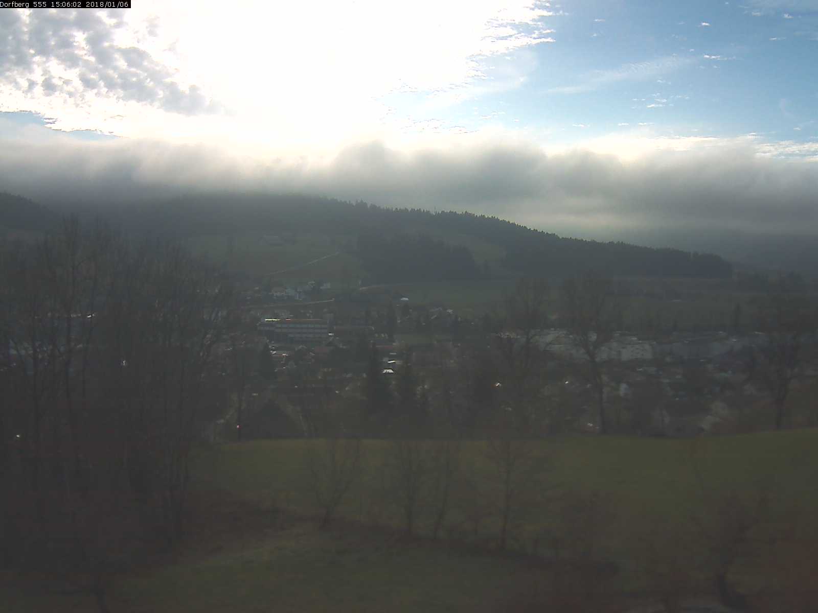 Webcam-Bild: Aussicht vom Dorfberg in Langnau 20180106-150601