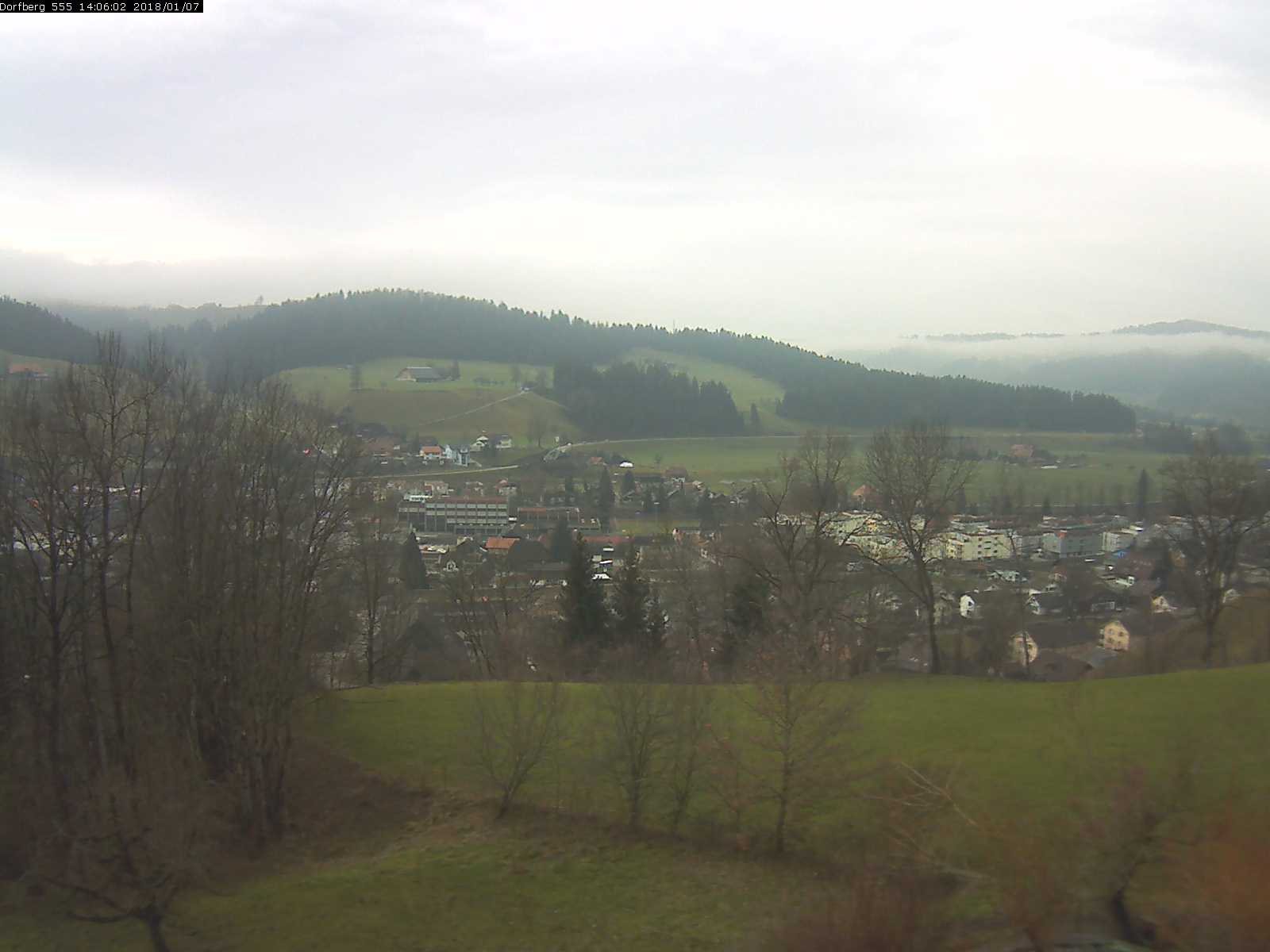 Webcam-Bild: Aussicht vom Dorfberg in Langnau 20180107-140601