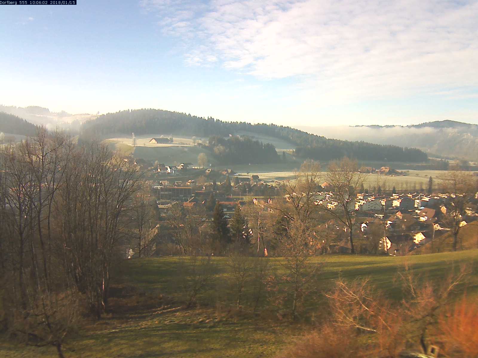 Webcam-Bild: Aussicht vom Dorfberg in Langnau 20180115-100601