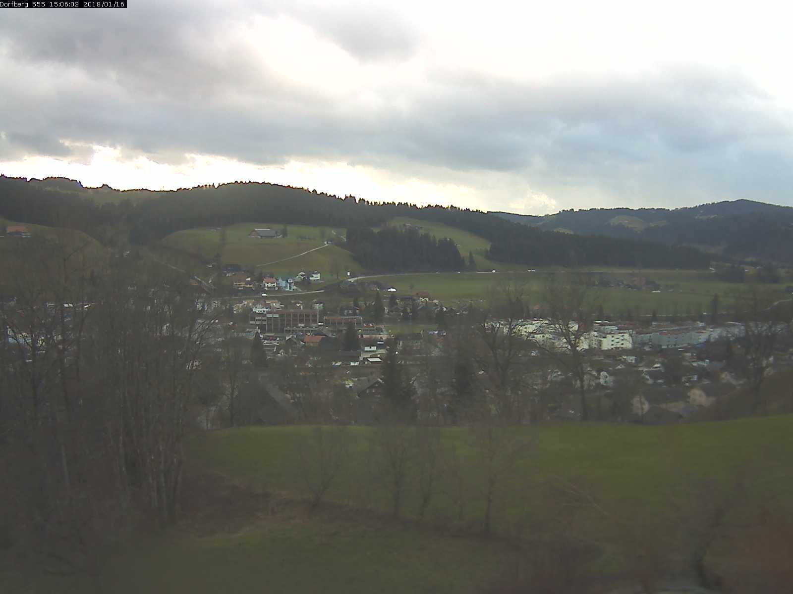 Webcam-Bild: Aussicht vom Dorfberg in Langnau 20180116-150601