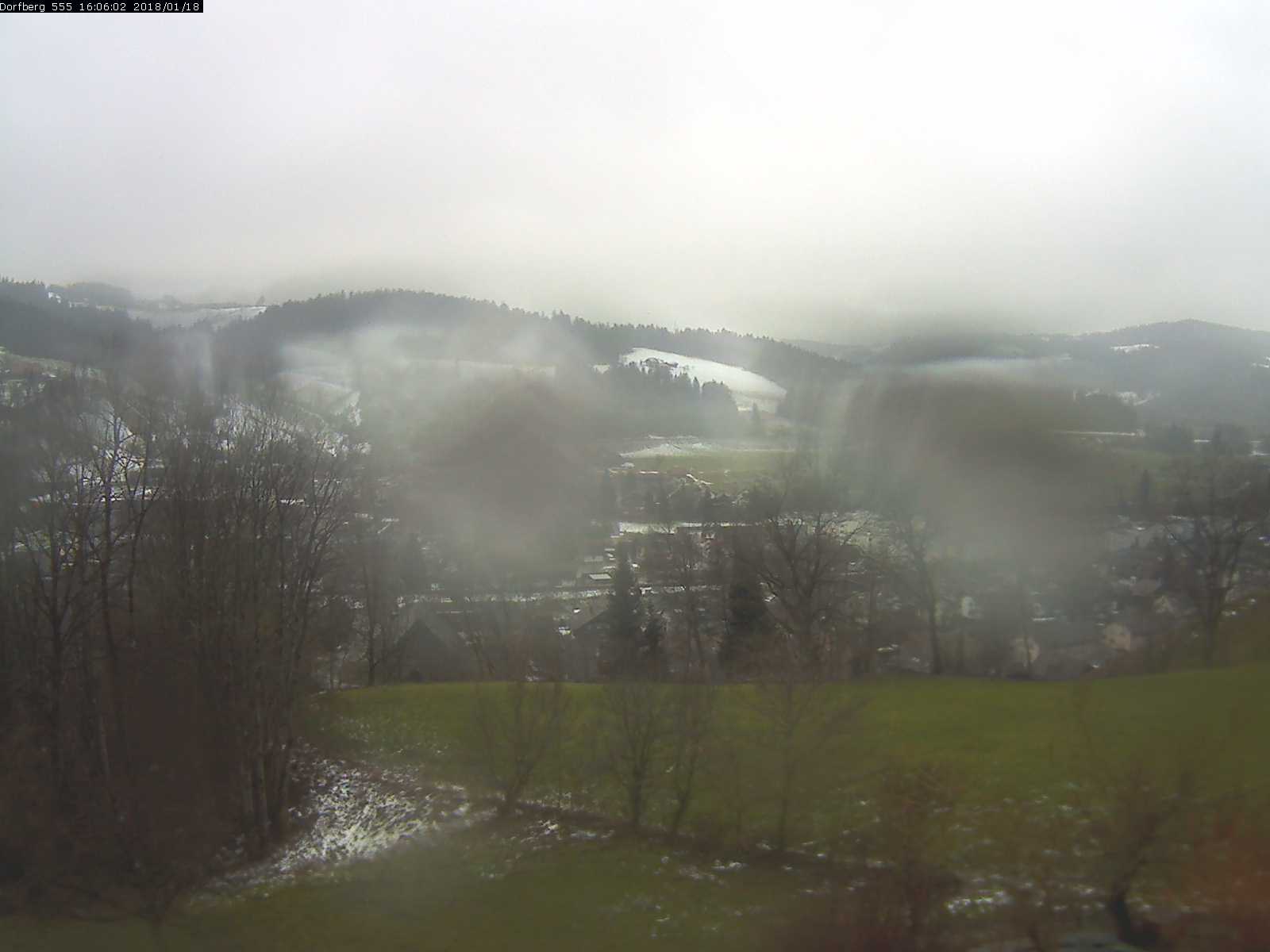 Webcam-Bild: Aussicht vom Dorfberg in Langnau 20180118-160601