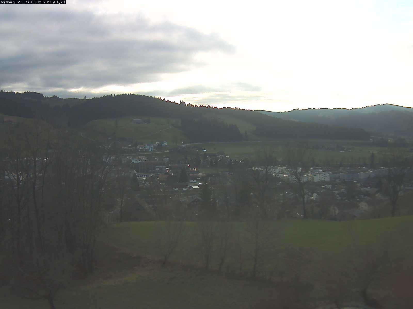 Webcam-Bild: Aussicht vom Dorfberg in Langnau 20180123-160601
