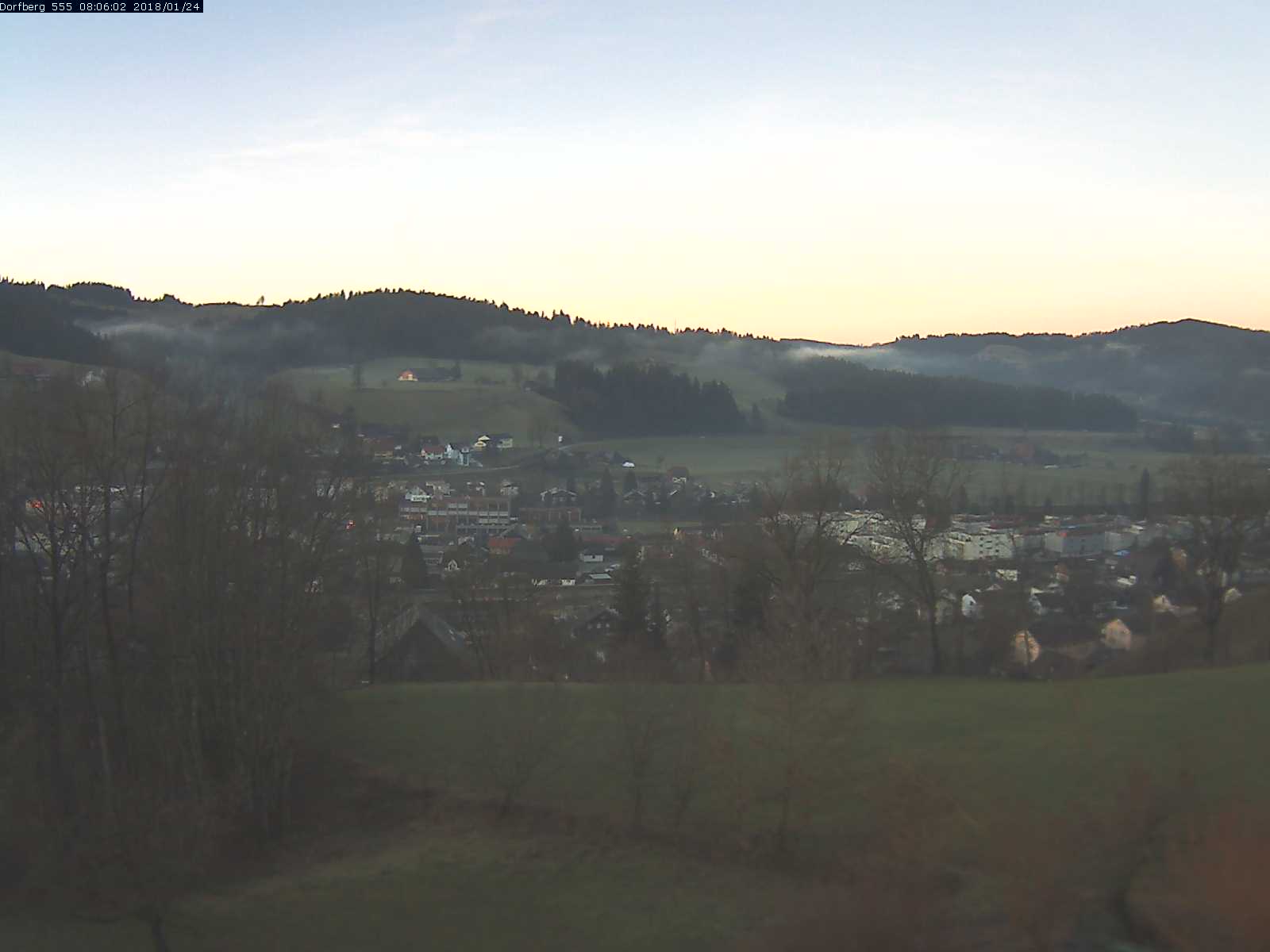 Webcam-Bild: Aussicht vom Dorfberg in Langnau 20180124-080601