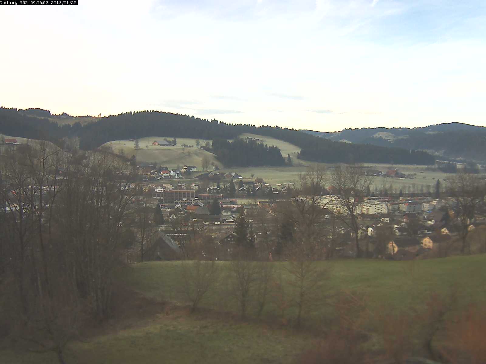 Webcam-Bild: Aussicht vom Dorfberg in Langnau 20180125-090601
