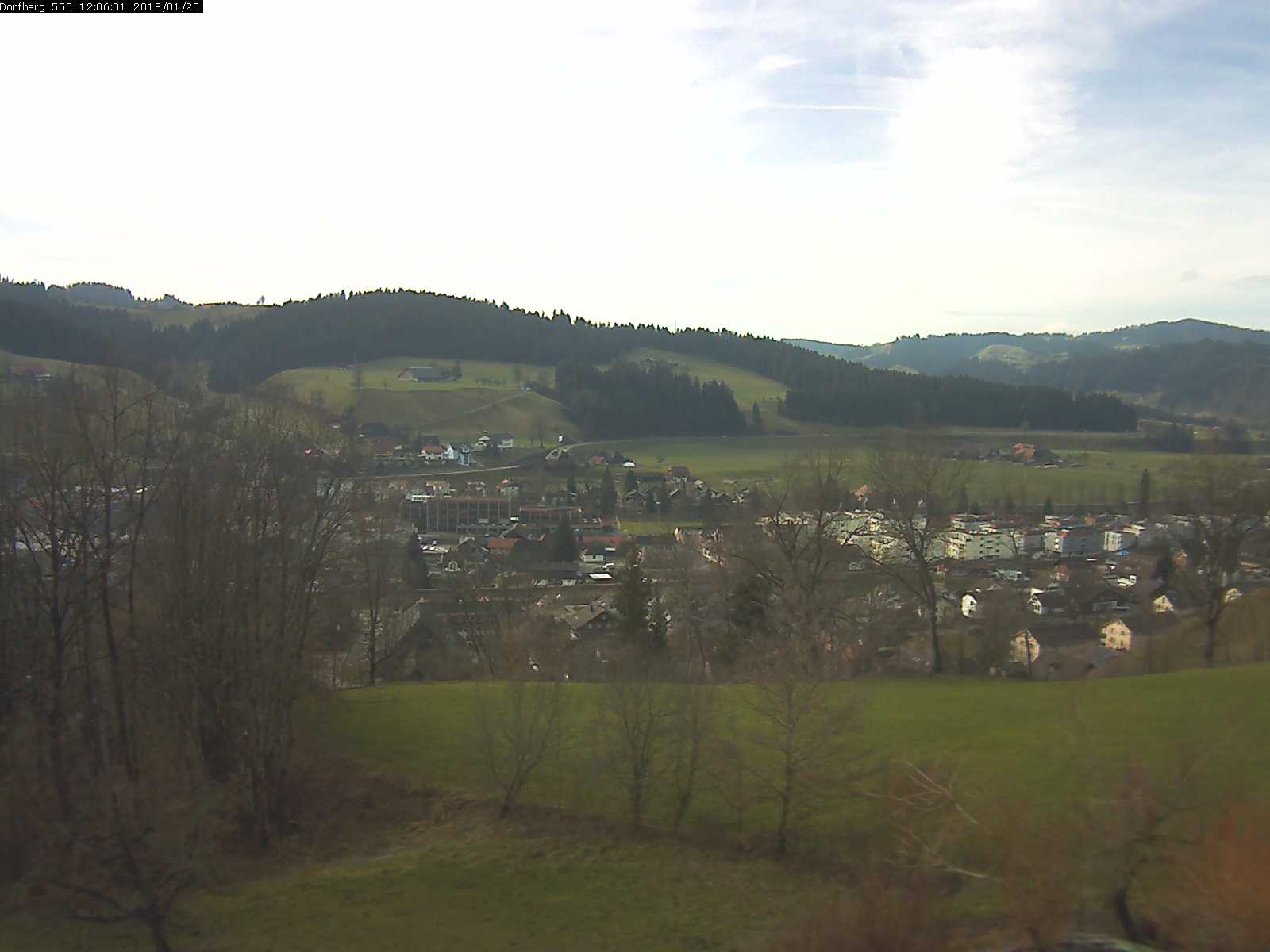 Webcam-Bild: Aussicht vom Dorfberg in Langnau 20180125-120601