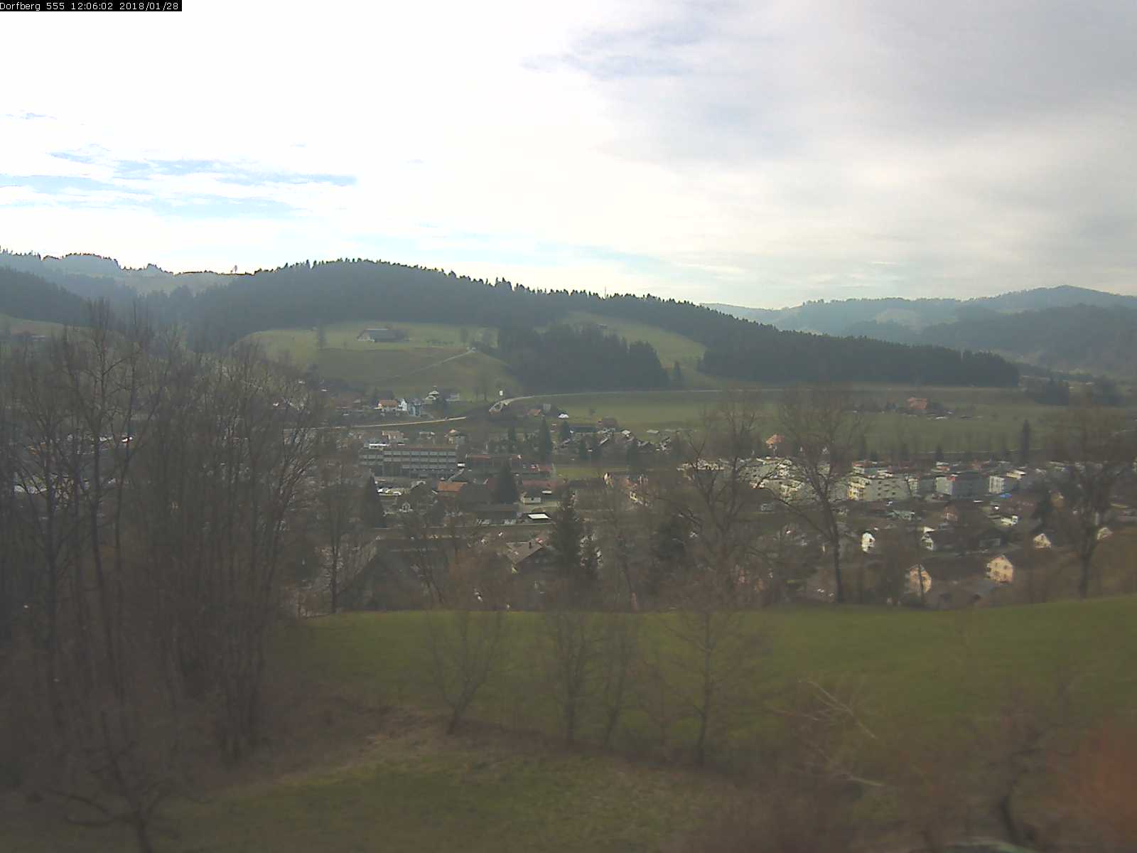 Webcam-Bild: Aussicht vom Dorfberg in Langnau 20180128-120601