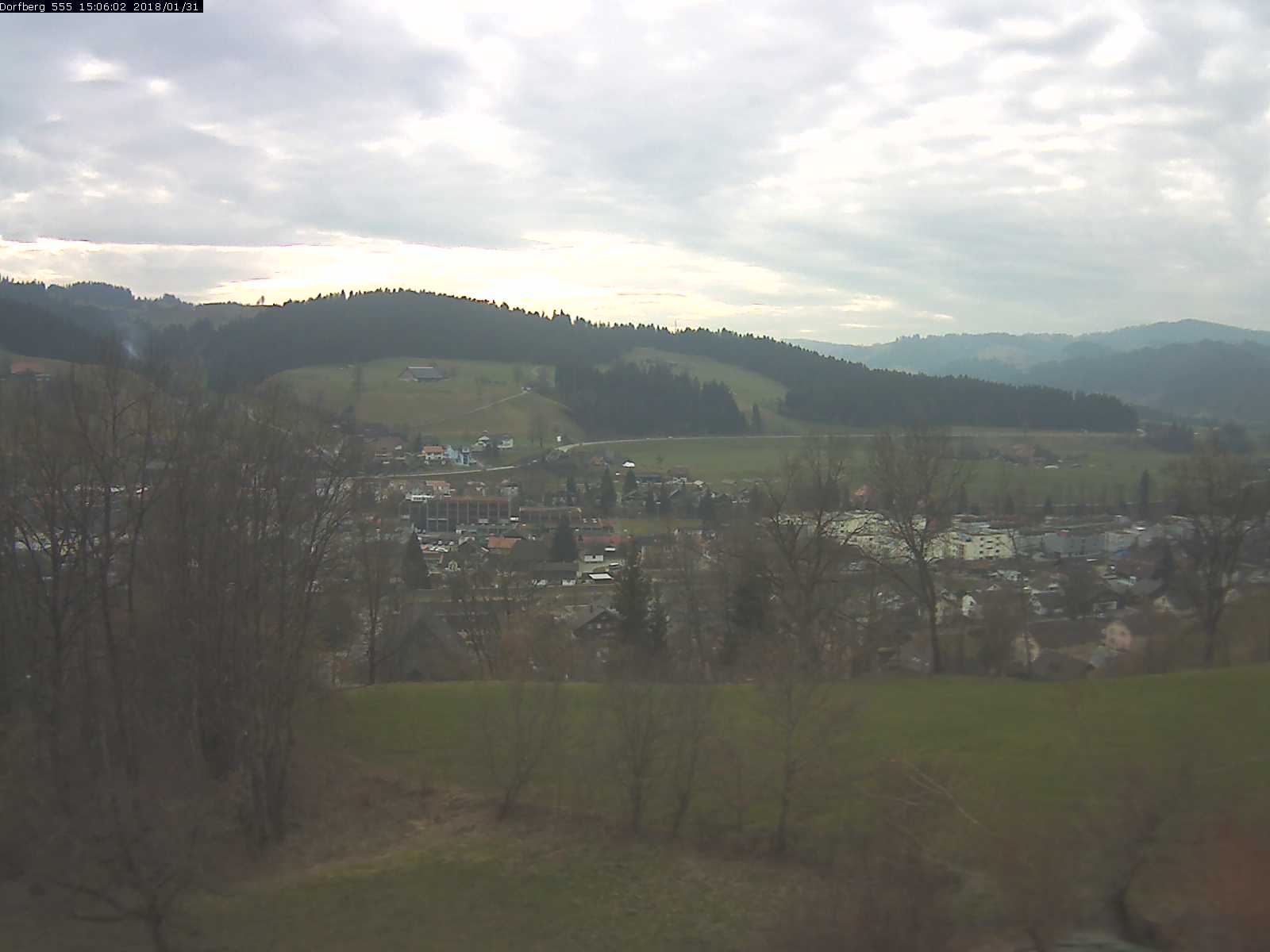 Webcam-Bild: Aussicht vom Dorfberg in Langnau 20180131-150601