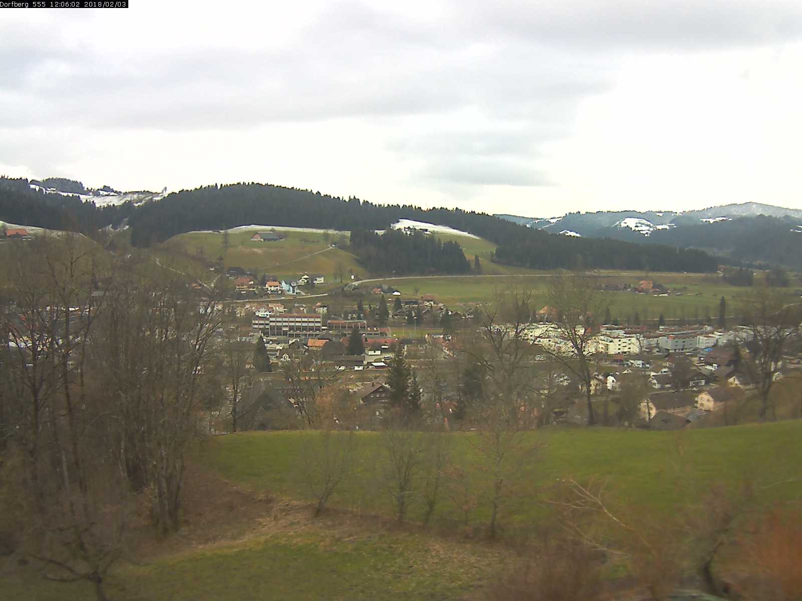 Webcam-Bild: Aussicht vom Dorfberg in Langnau 20180203-120602