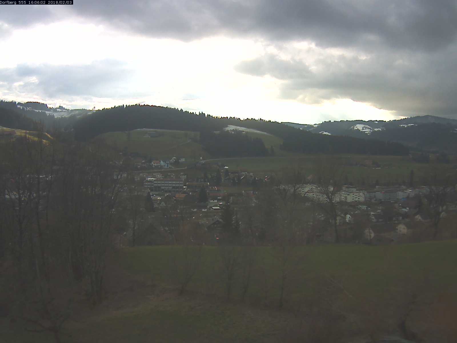 Webcam-Bild: Aussicht vom Dorfberg in Langnau 20180203-160601