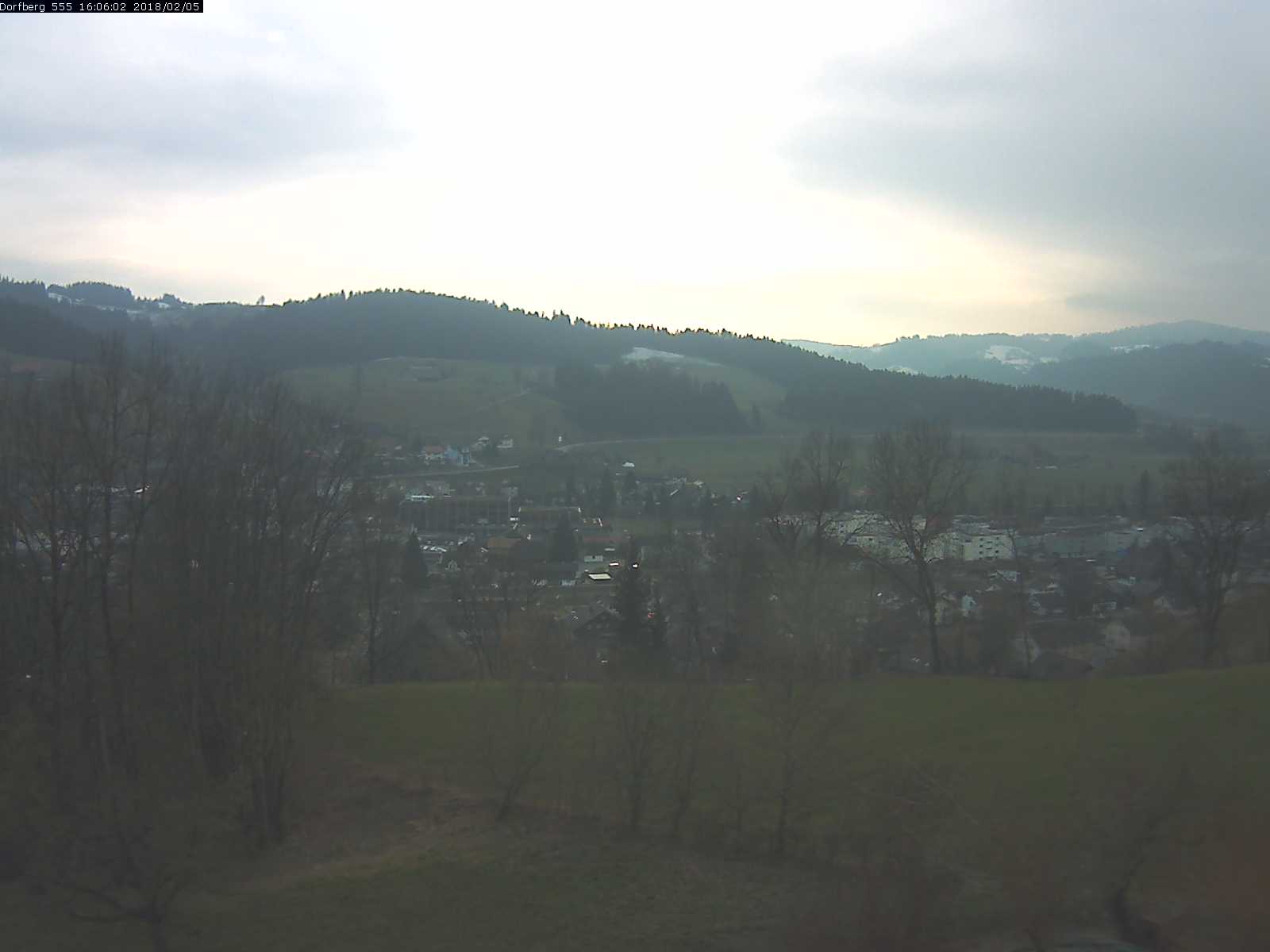 Webcam-Bild: Aussicht vom Dorfberg in Langnau 20180205-160601
