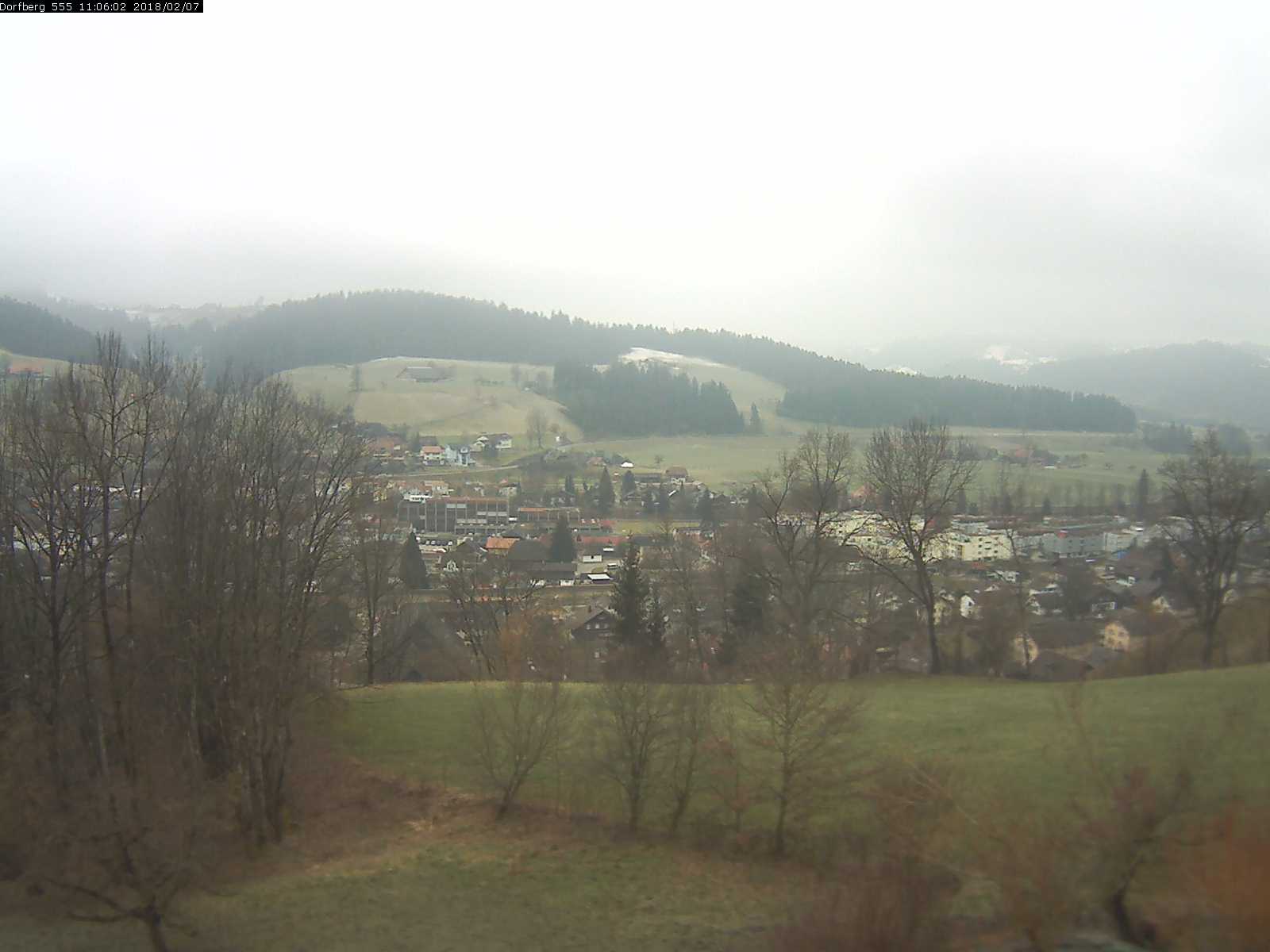 Webcam-Bild: Aussicht vom Dorfberg in Langnau 20180207-110601