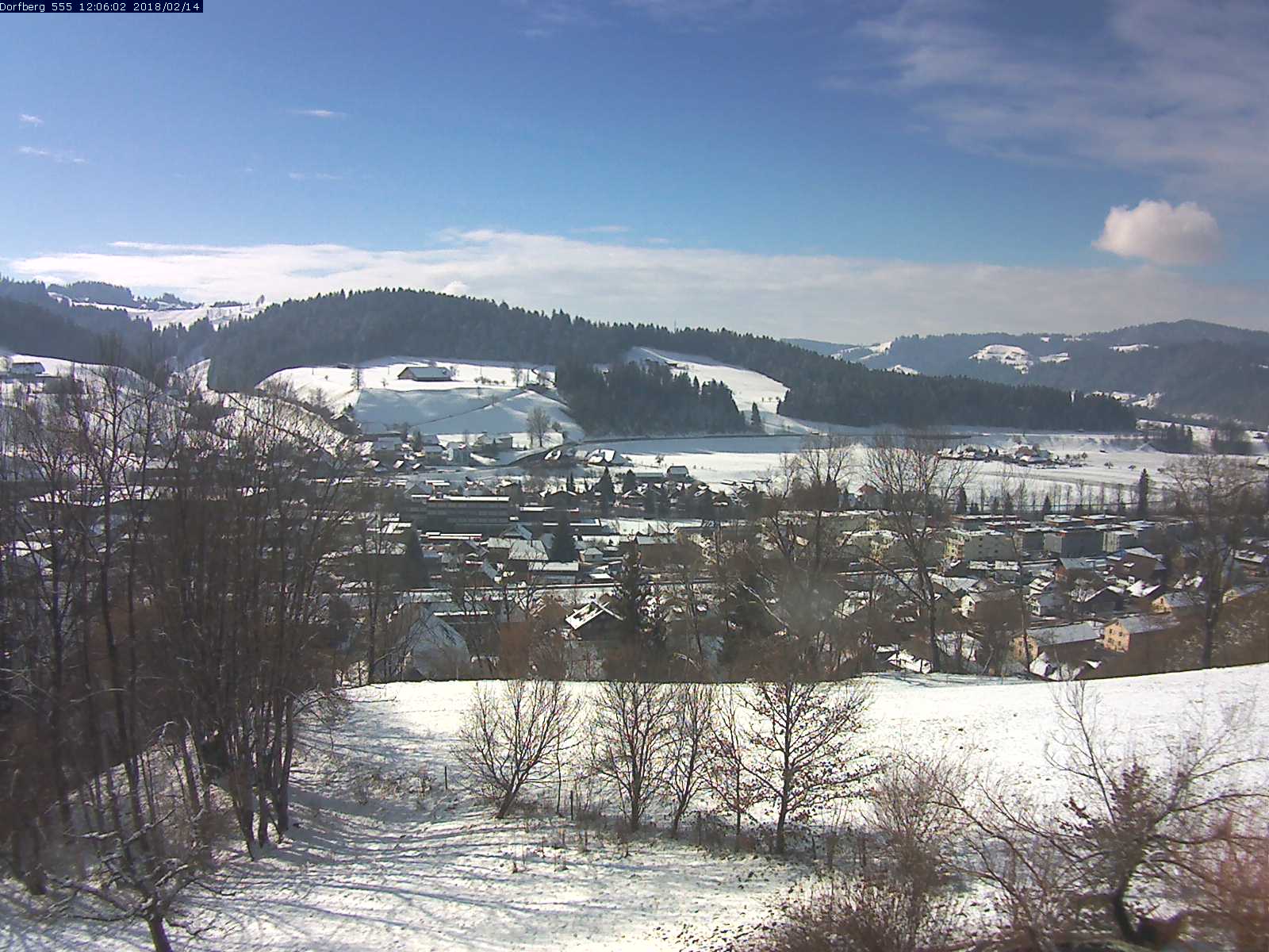Webcam-Bild: Aussicht vom Dorfberg in Langnau 20180214-120601