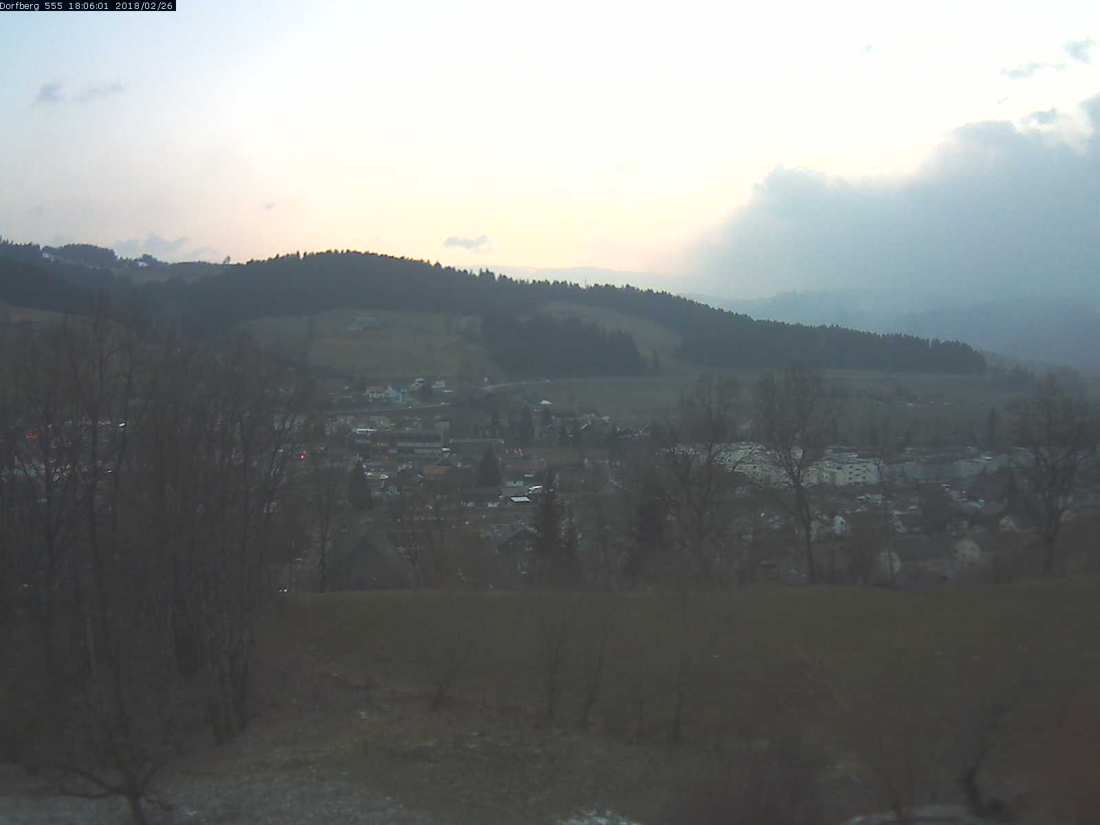 Webcam-Bild: Aussicht vom Dorfberg in Langnau 20180226-180601