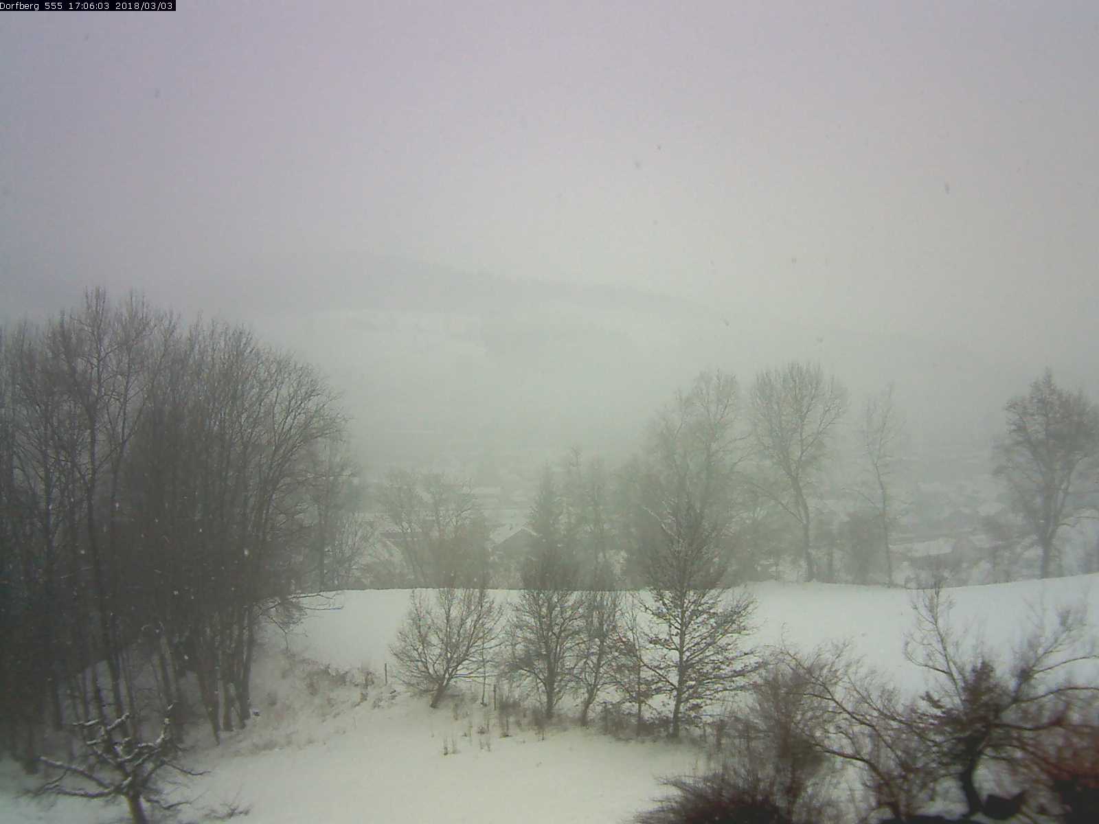 Webcam-Bild: Aussicht vom Dorfberg in Langnau 20180303-170601