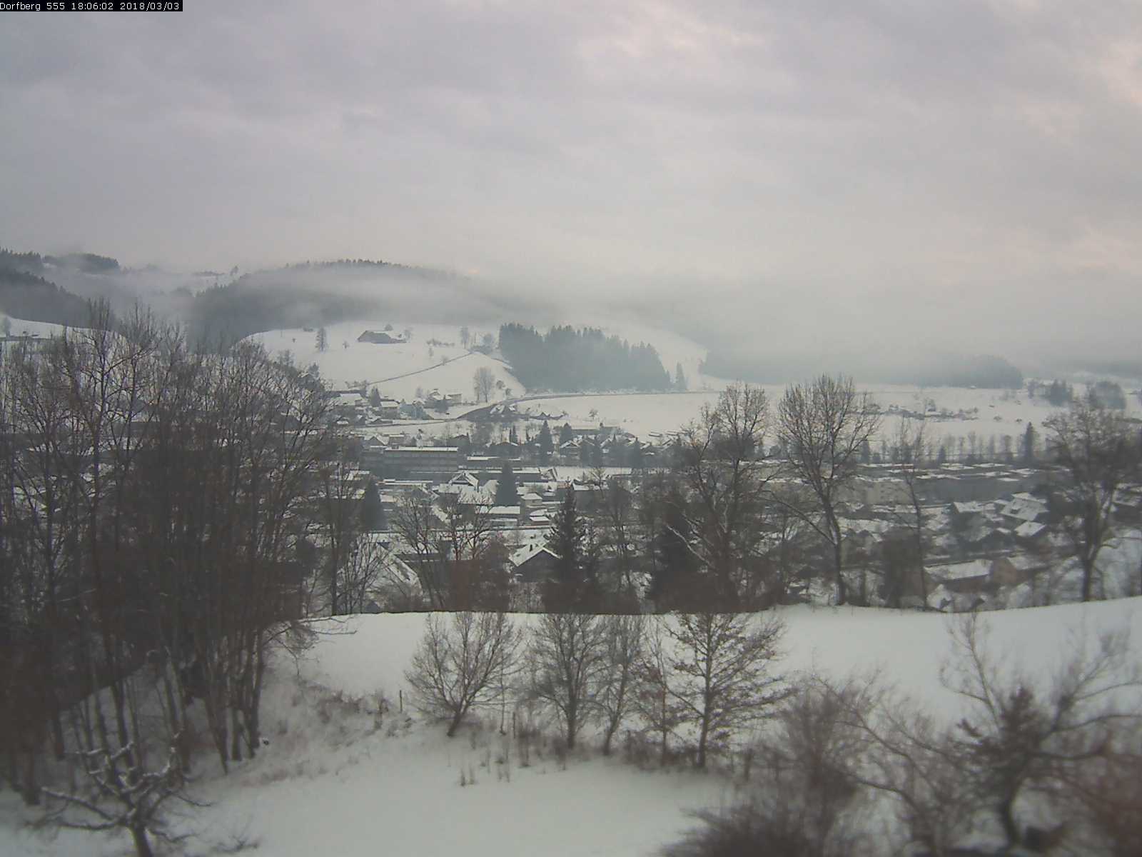 Webcam-Bild: Aussicht vom Dorfberg in Langnau 20180303-180601